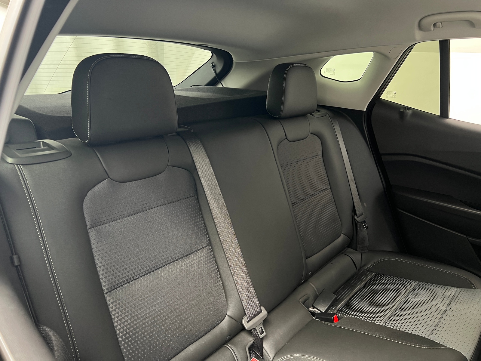 Thumbnail: 2025 Chevrolet Trax - 6