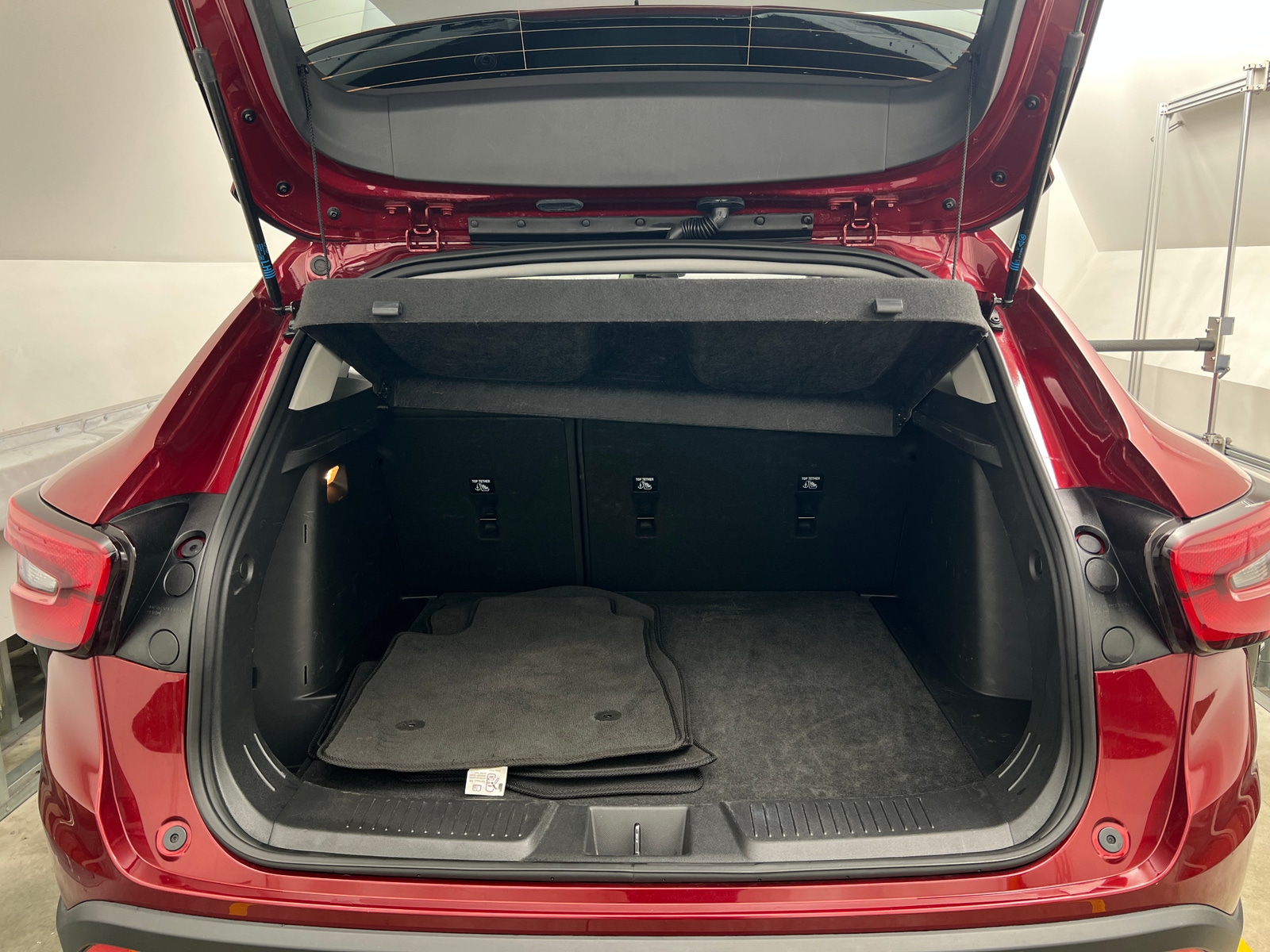 Thumbnail: 2025 Chevrolet Trax - 7