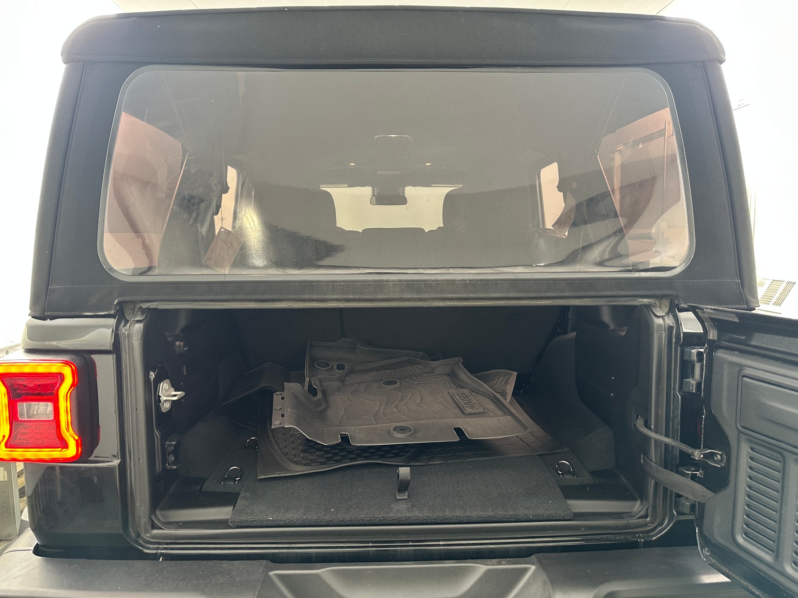 Thumbnail: 2024 Jeep Wrangler - 7