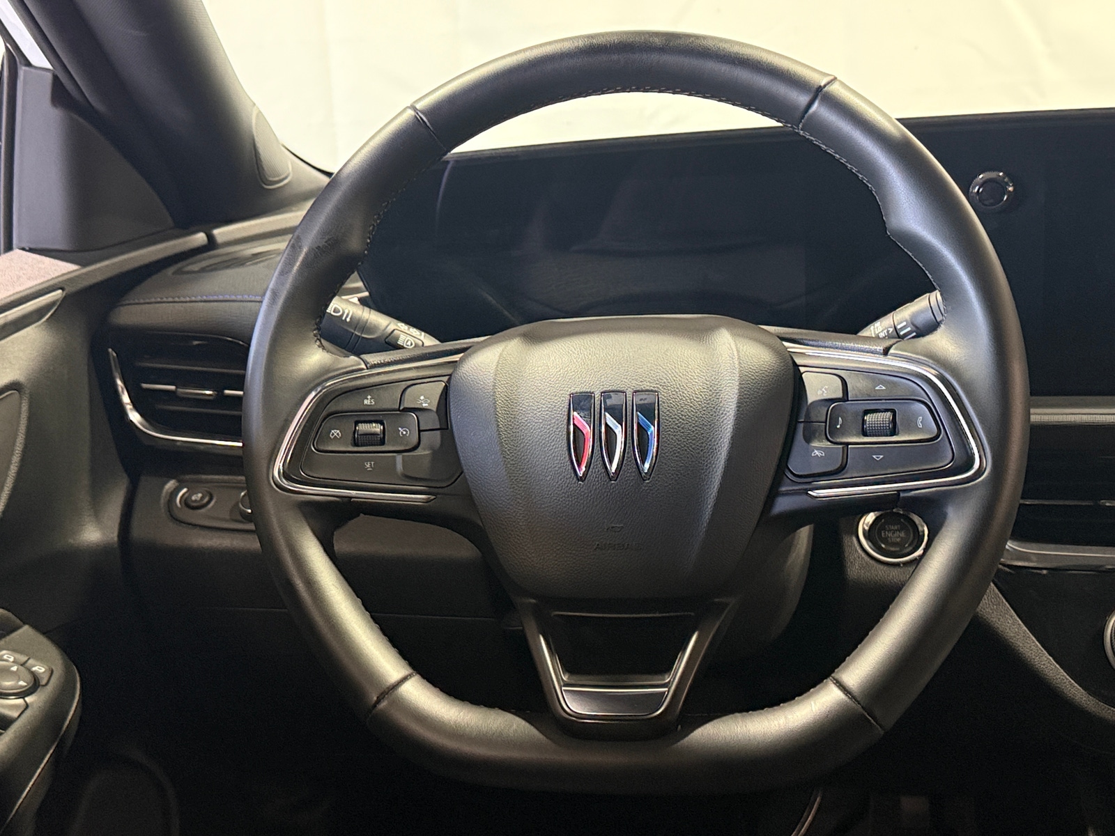 Thumbnail: 2025 Buick Envista - 4