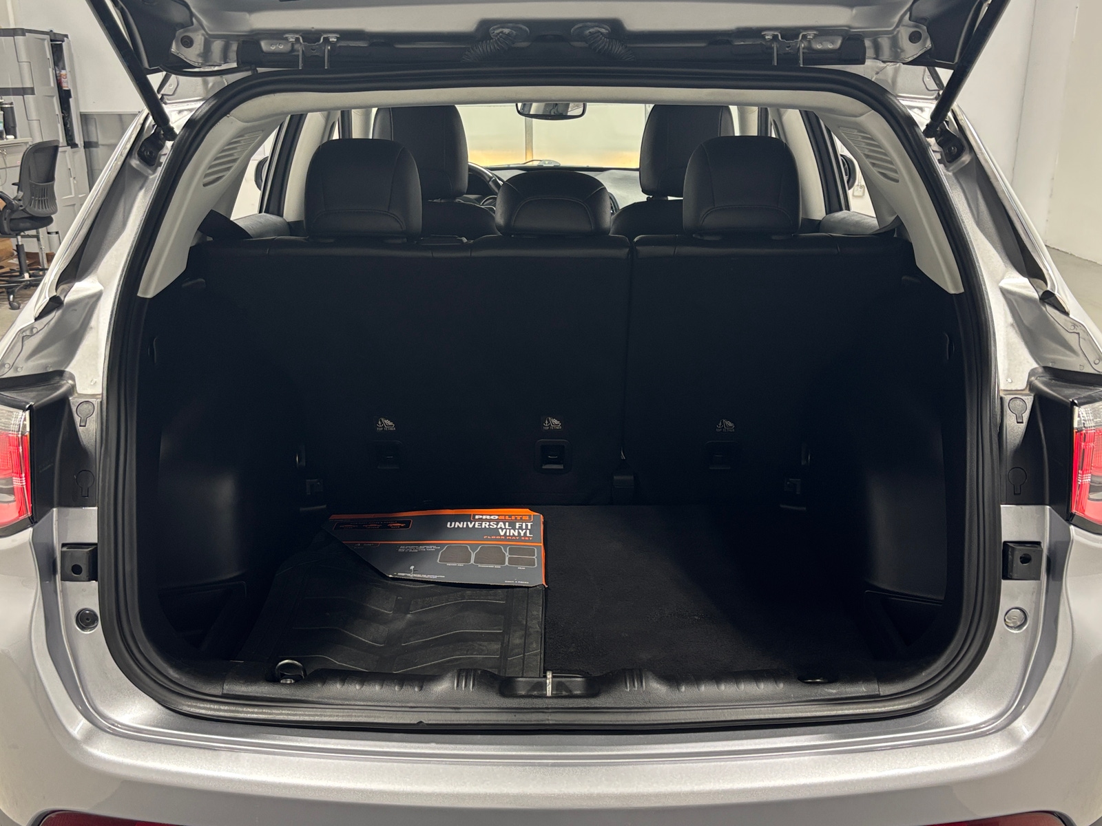 Thumbnail: 2019 Jeep Compass - 6