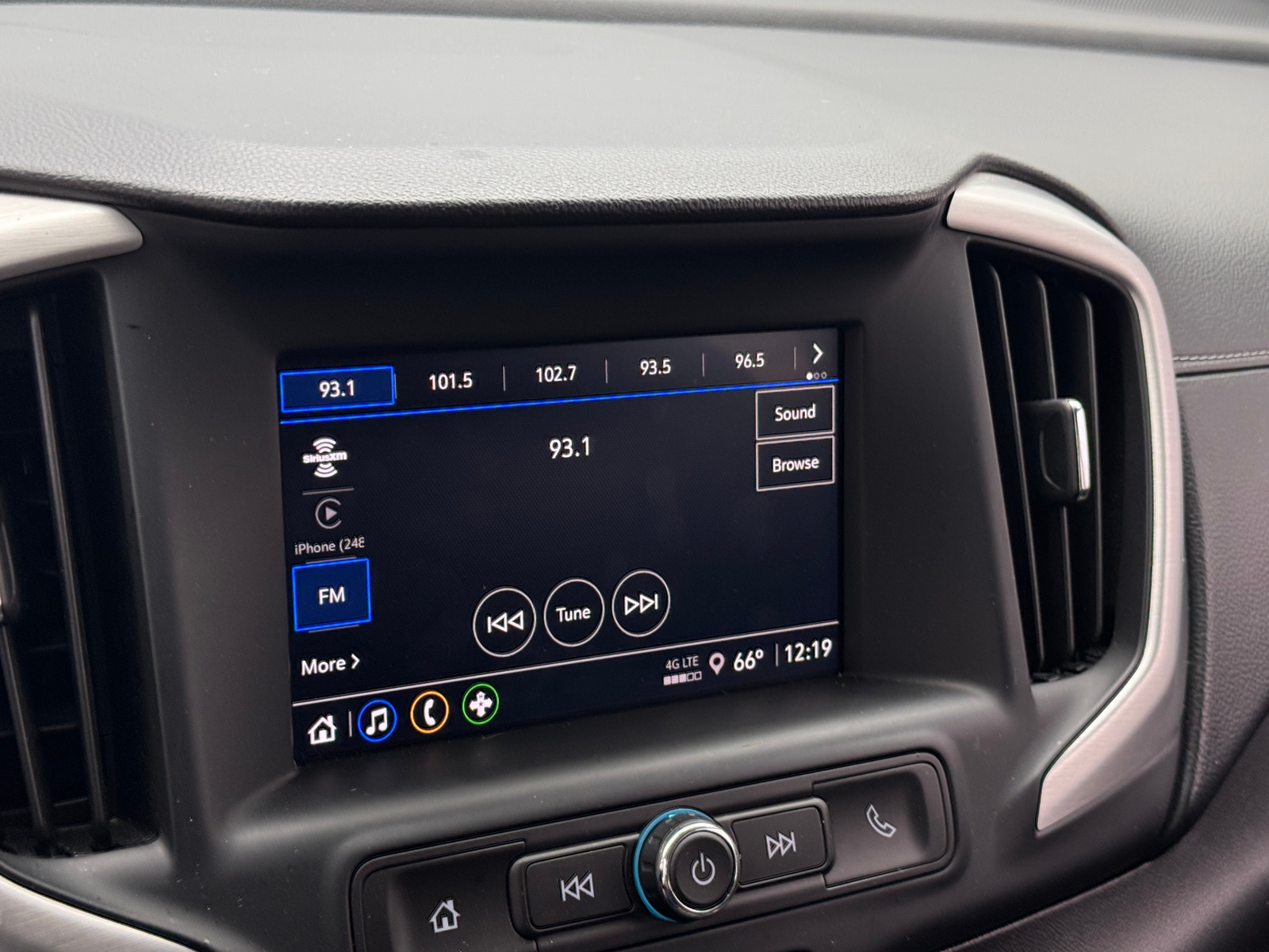 Thumbnail: 2024 GMC Terrain - 4