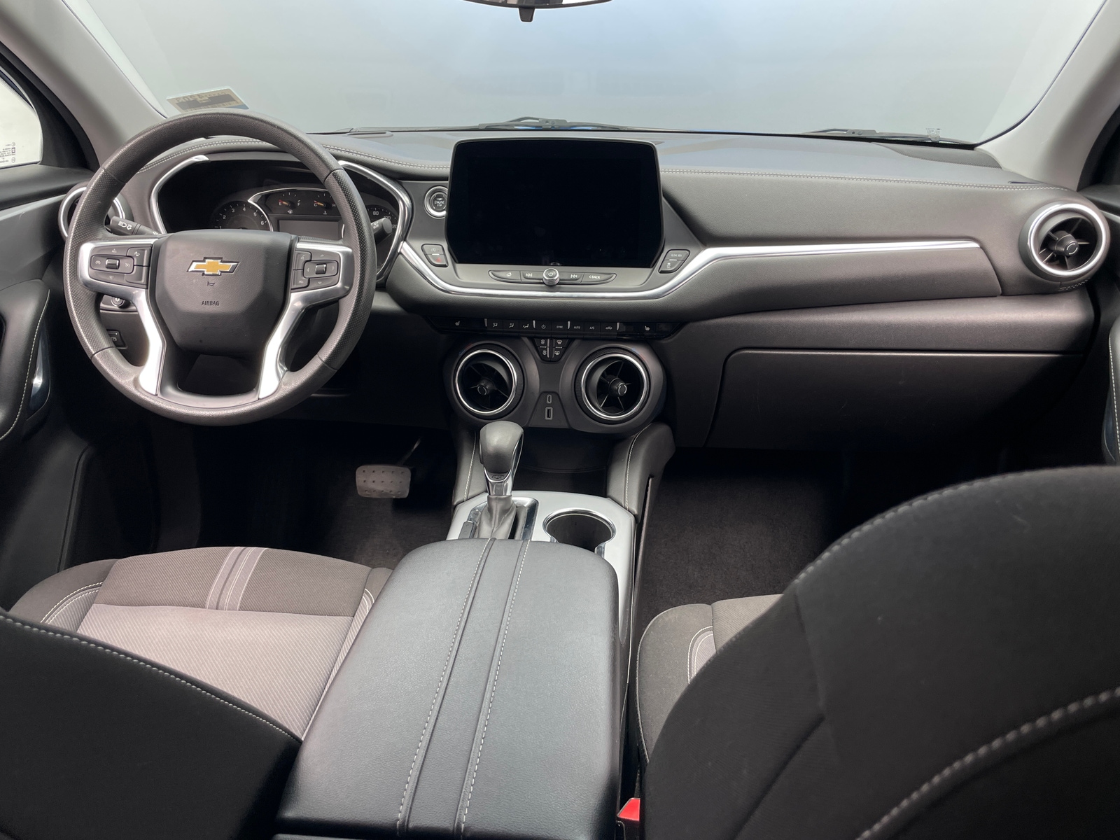 Thumbnail: 2024 Chevrolet Blazer - 3