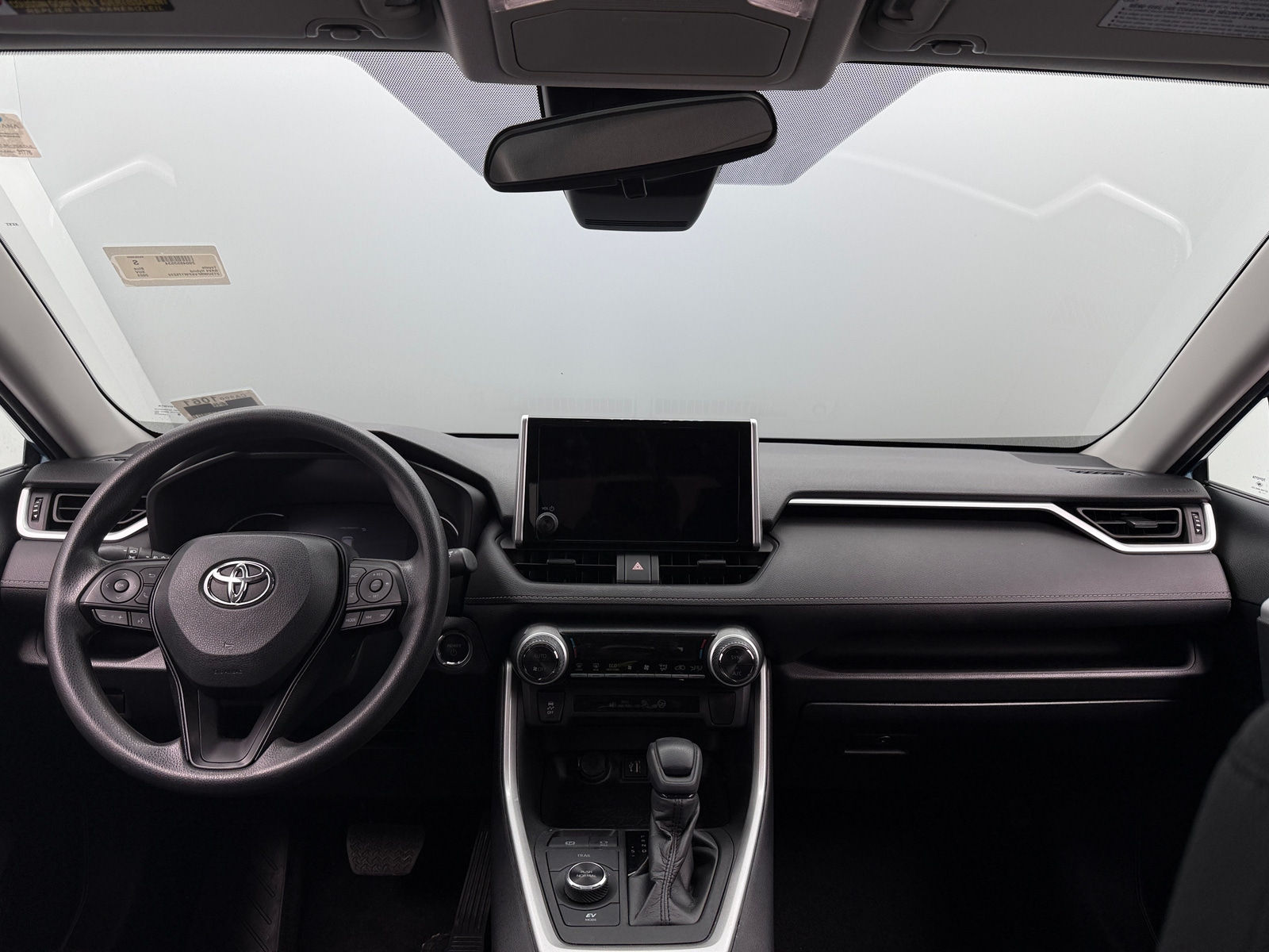 Thumbnail: 2023 Toyota RAV4 - 3