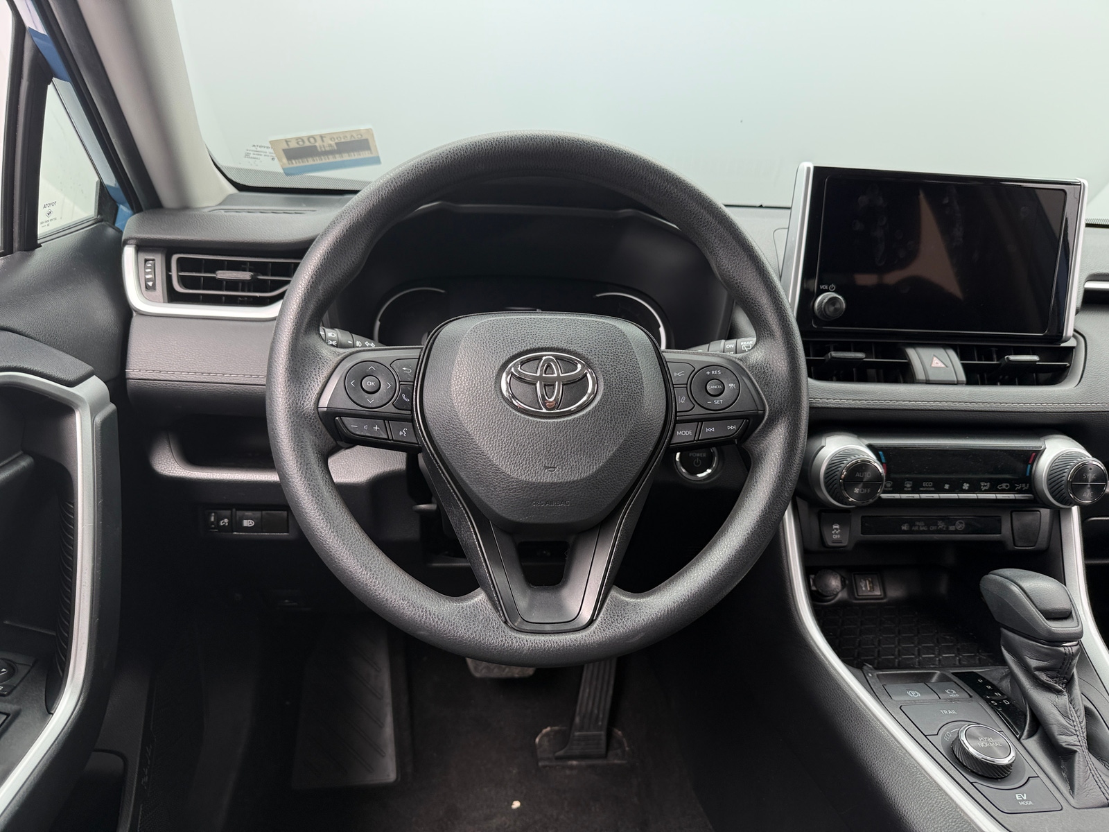 Thumbnail: 2023 Toyota RAV4 - 5