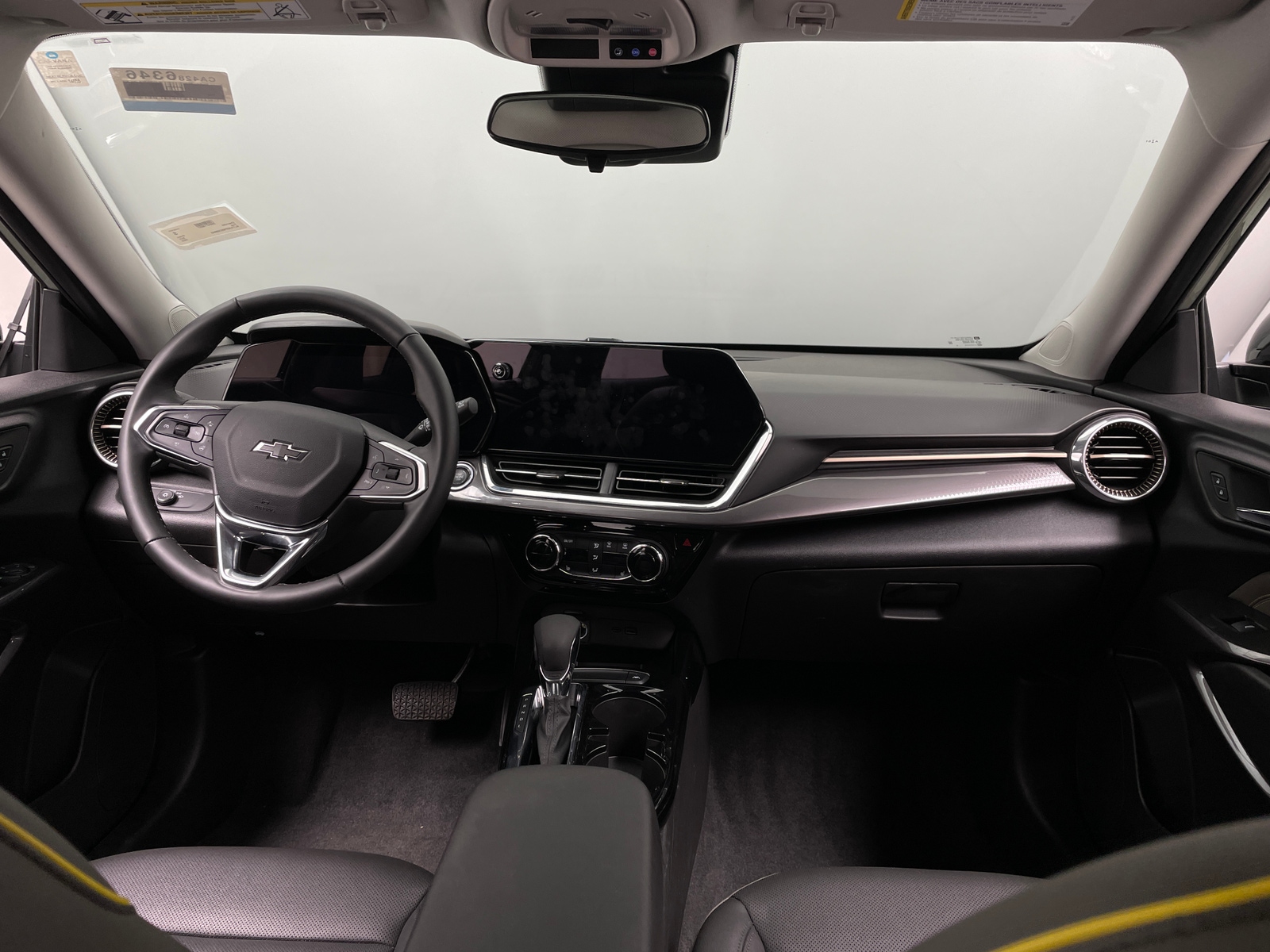 Thumbnail: 2025 Chevrolet Trax - 2