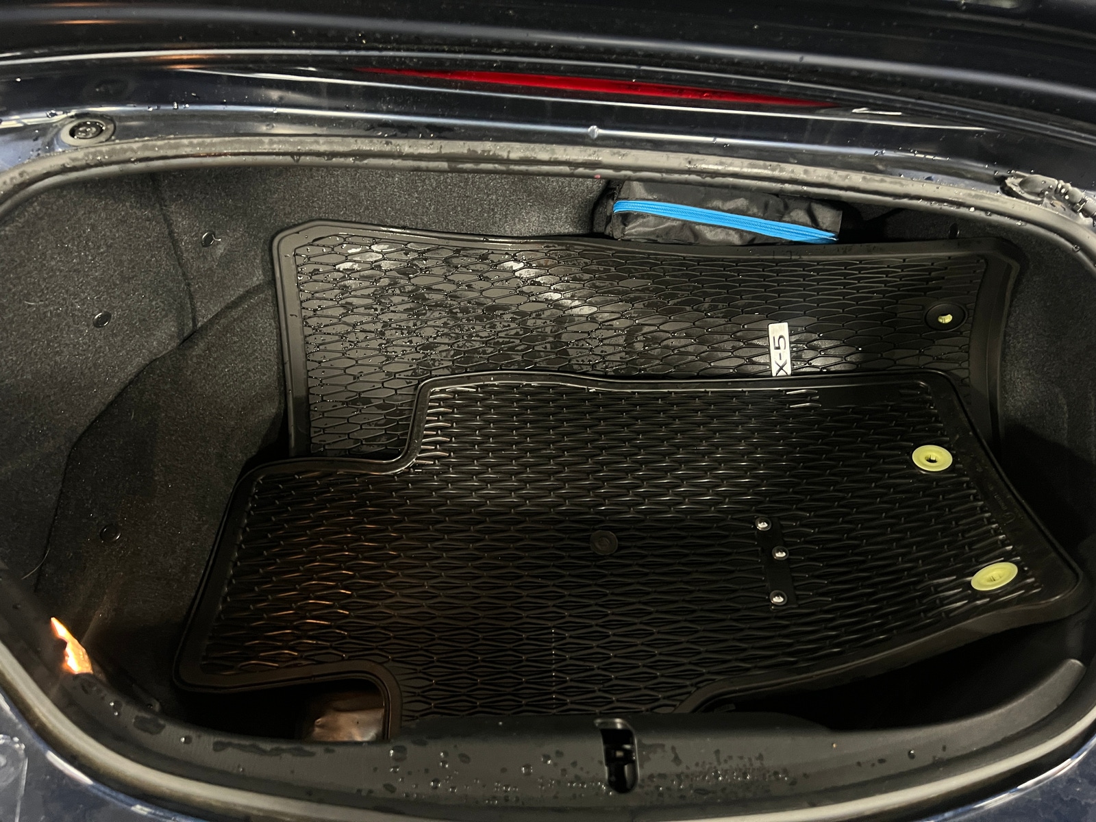 Thumbnail: 2025 Mazda MX-5 Miata - 5