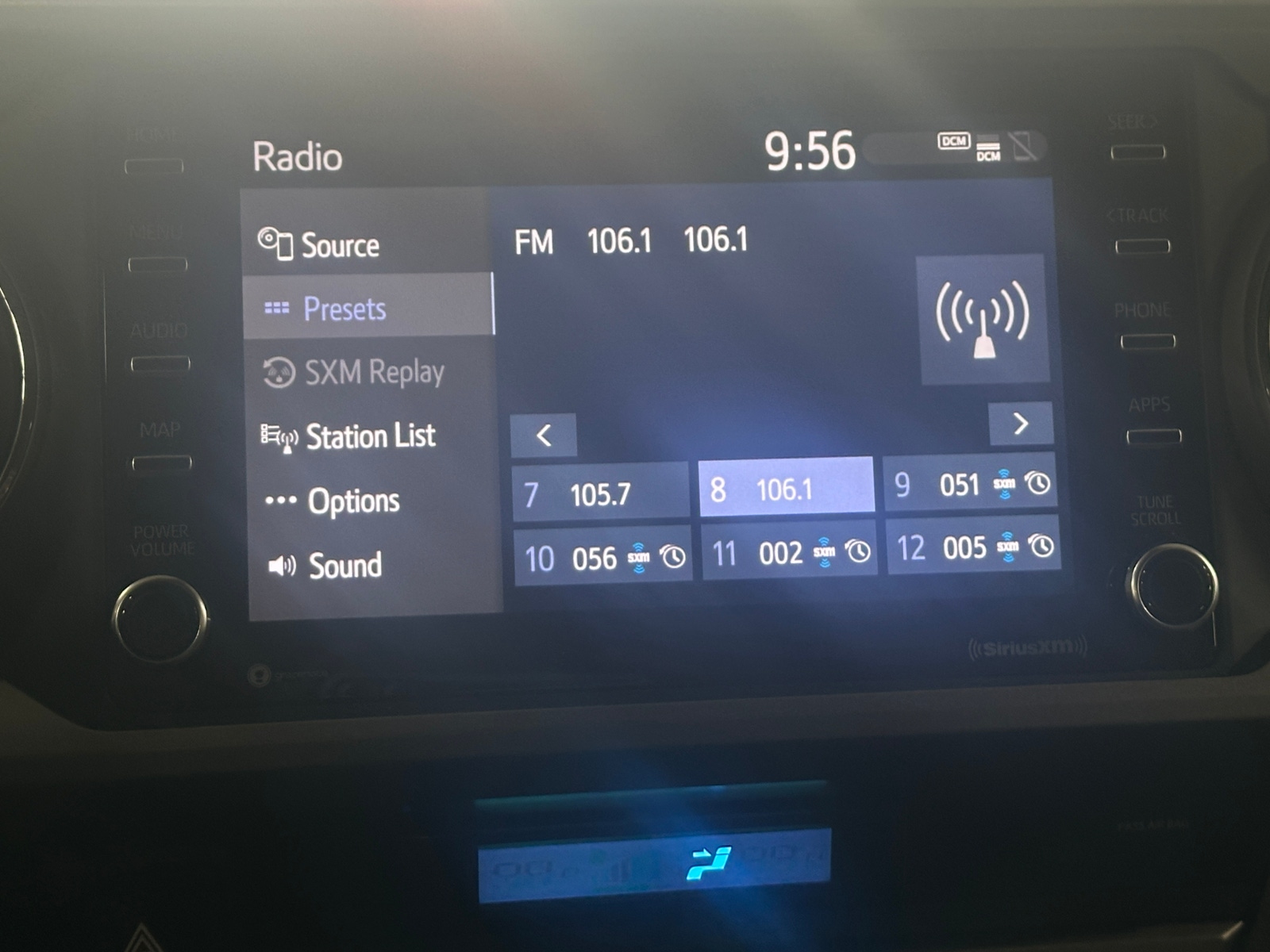 Thumbnail: 2023 Toyota Tacoma - 4