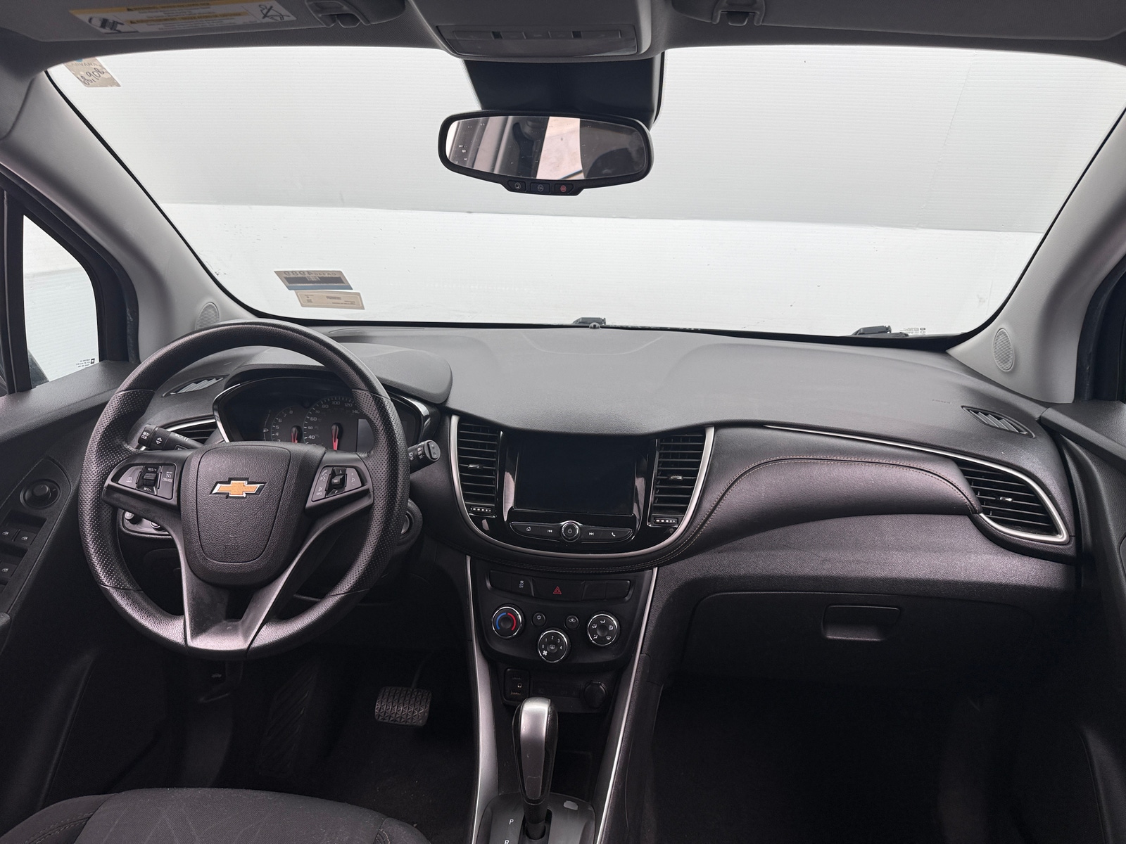 Thumbnail: 2019 Chevrolet Trax - 3