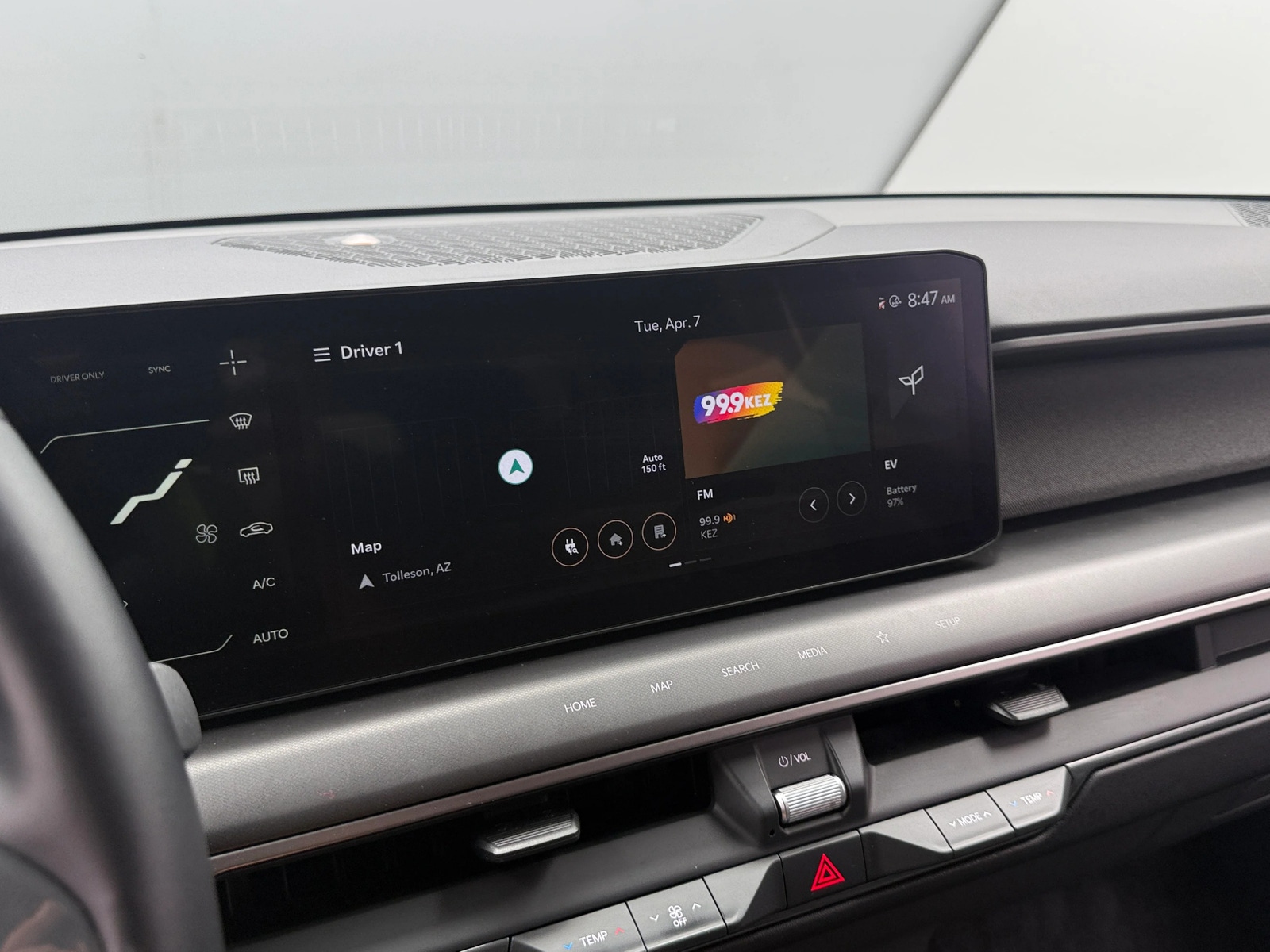 Thumbnail: 2024 Kia EV9 - 3