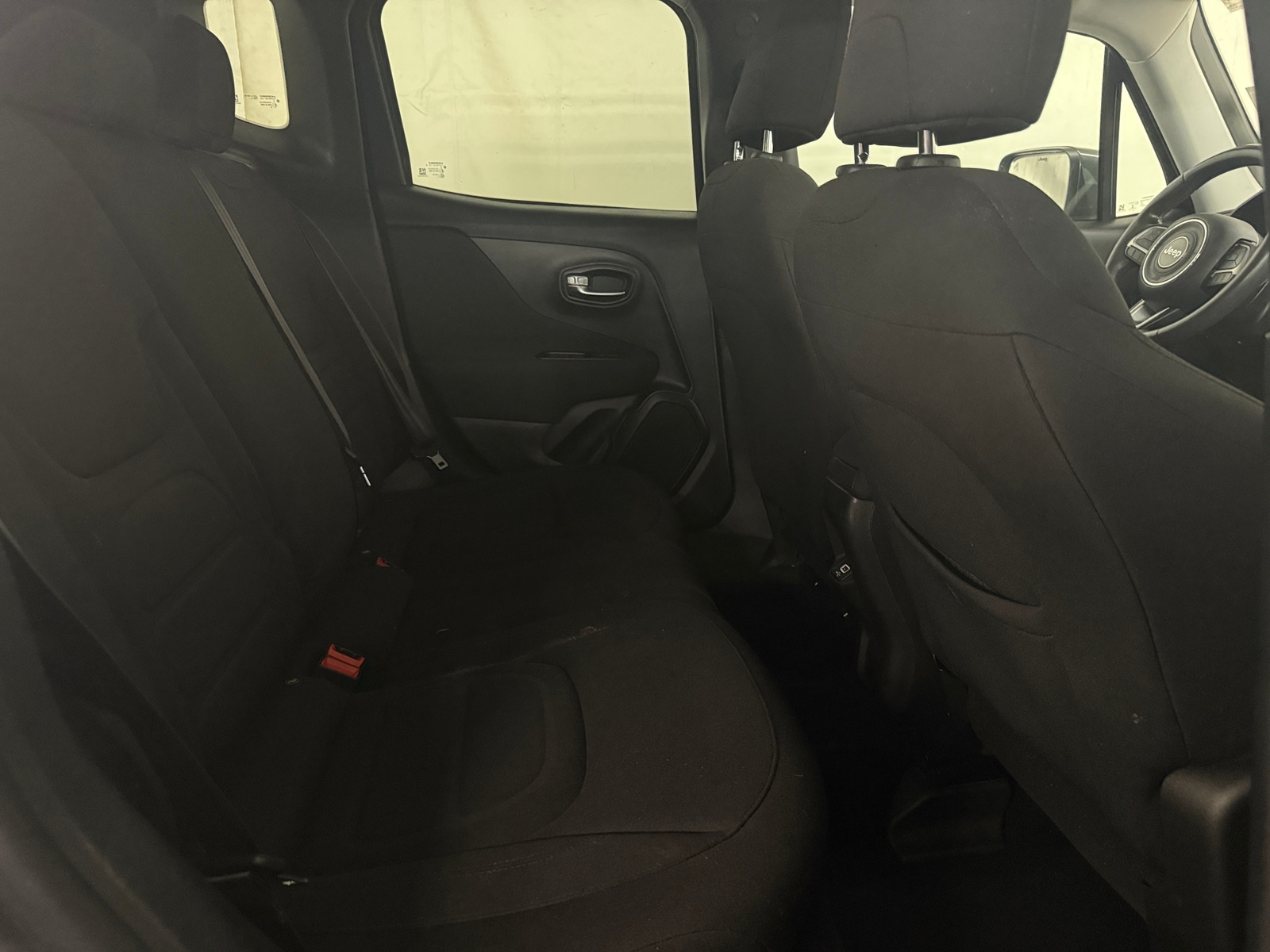 Thumbnail: 2021 Jeep Renegade - 6