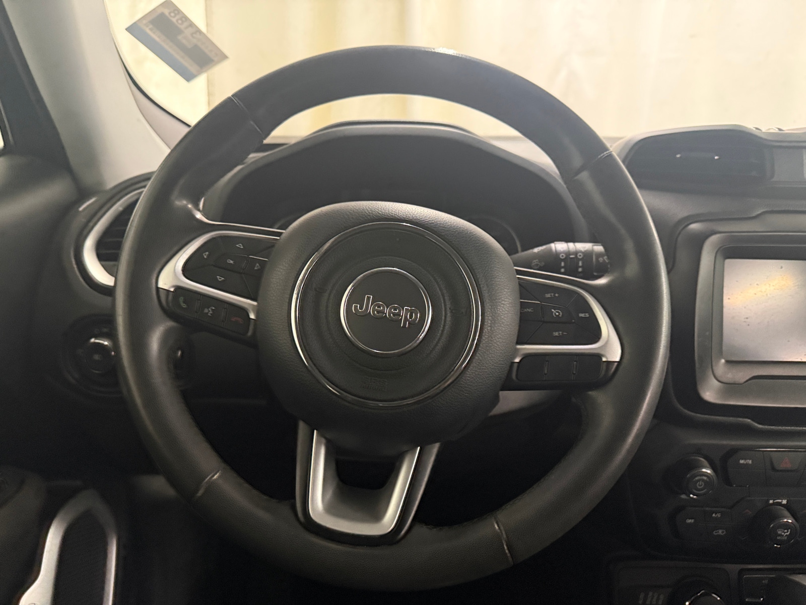 Thumbnail: 2021 Jeep Renegade - 5