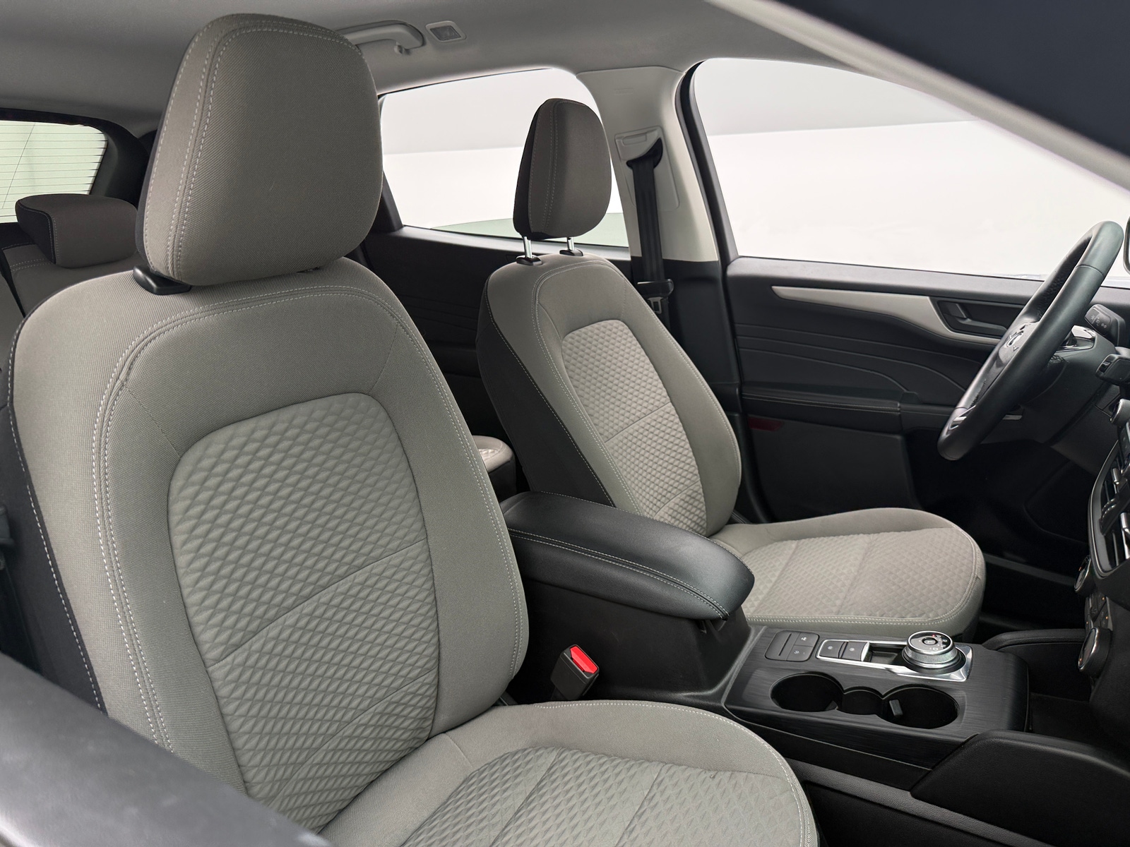 Thumbnail: 2022 Ford Escape - 2