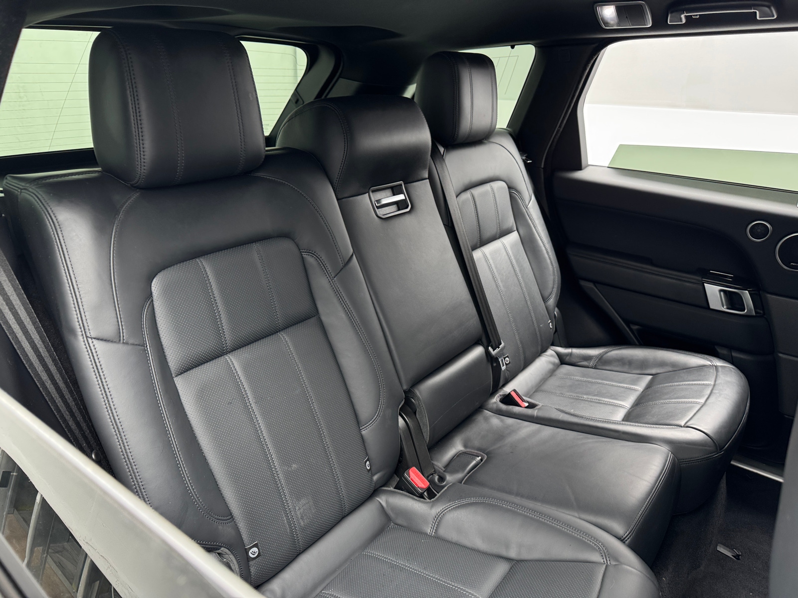 Thumbnail: 2020 Land Rover Range Rover Sport - 5