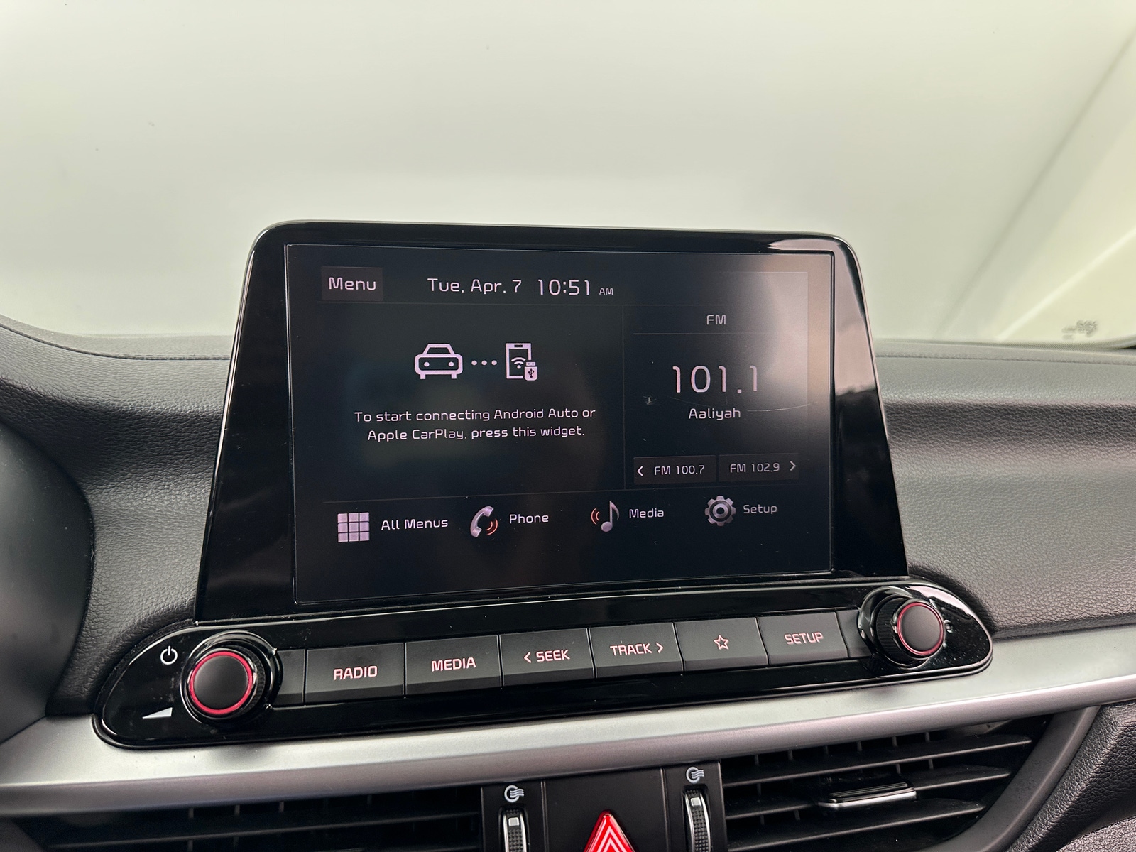 Thumbnail: 2024 Kia Forte - 4