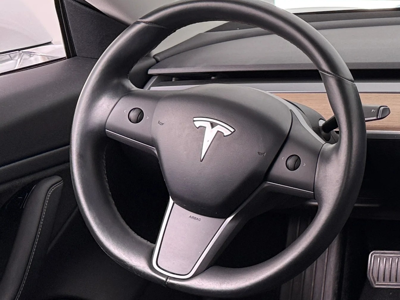 Thumbnail: 2019 Tesla Model 3 - 4