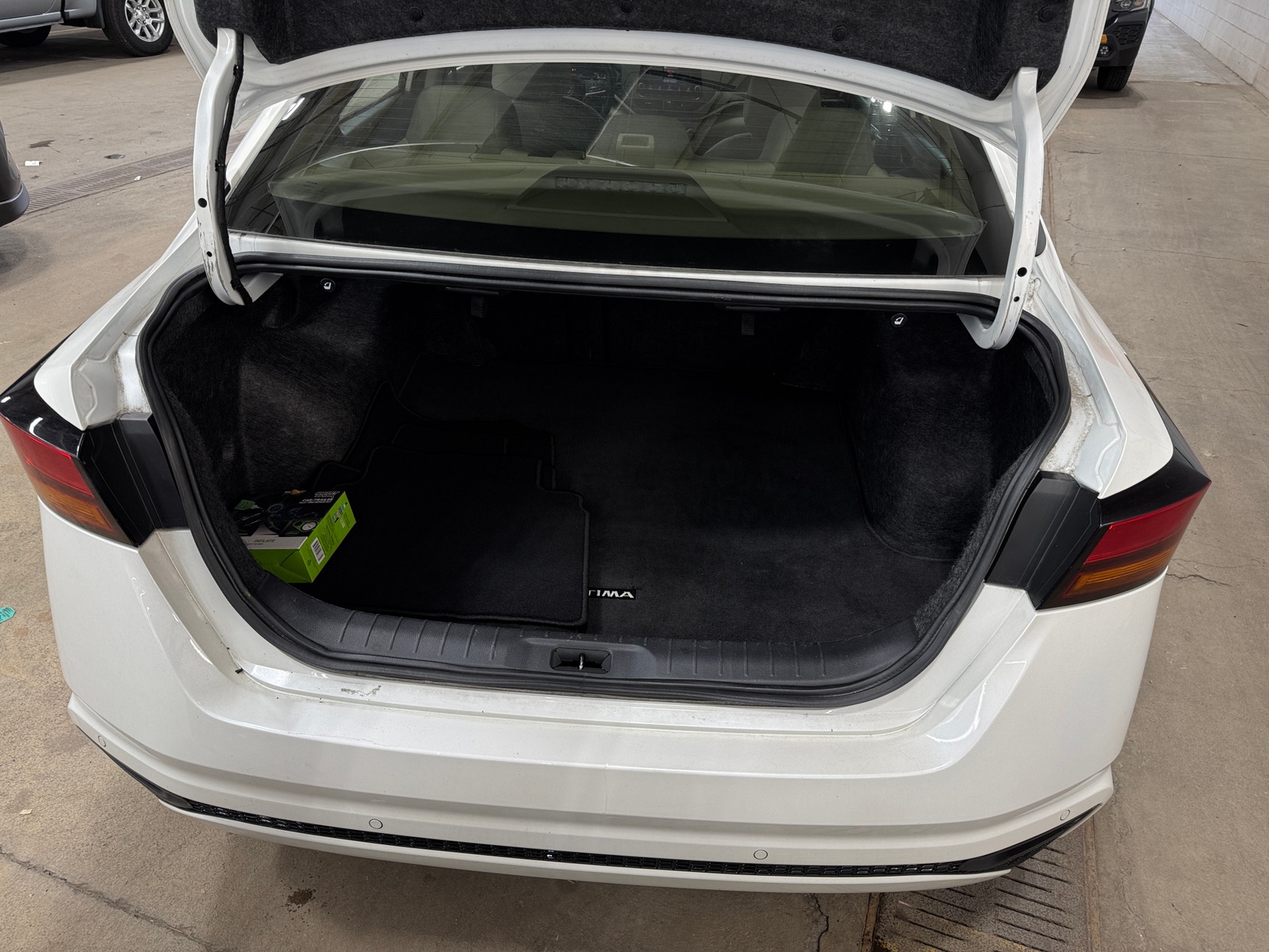 Thumbnail: 2023 Nissan Altima - 7