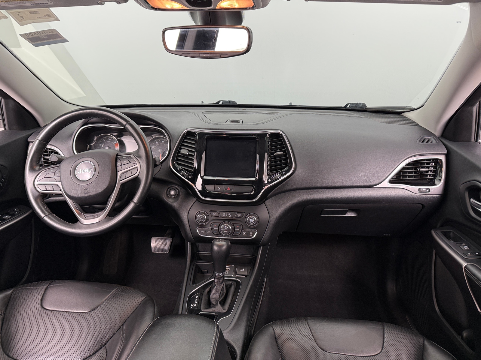 Thumbnail: 2019 Jeep Cherokee - 2