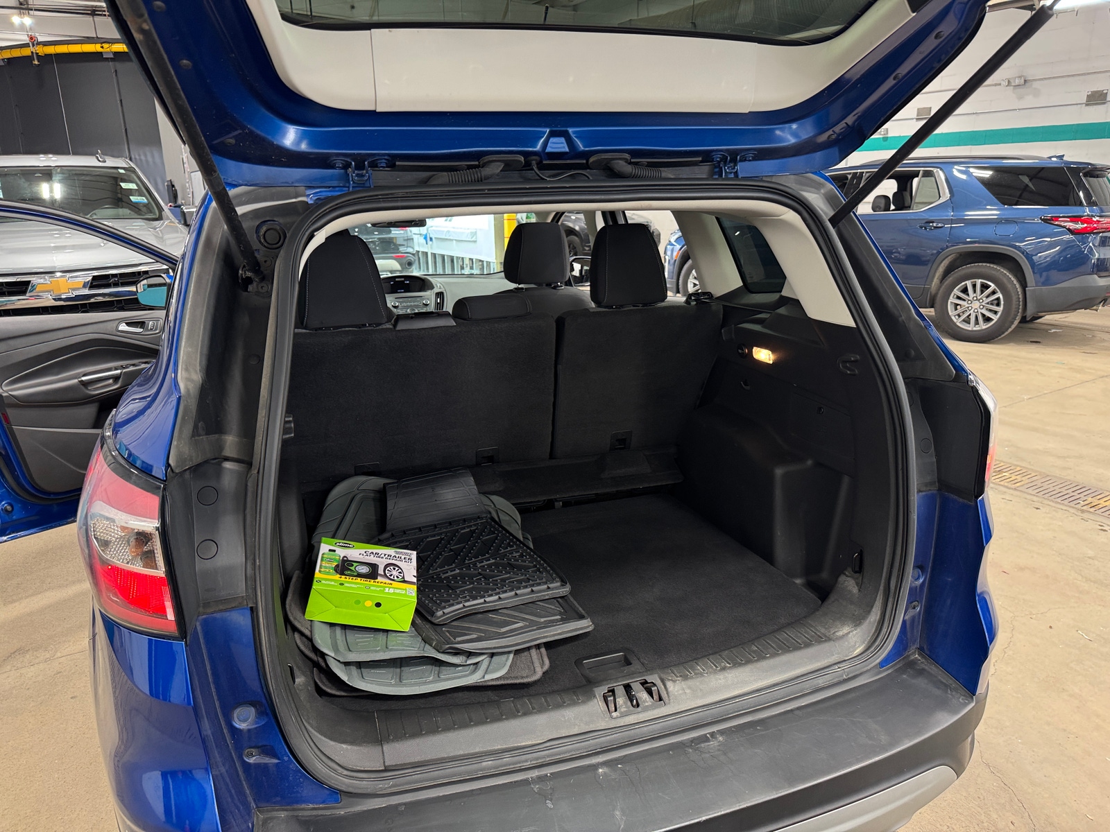 Thumbnail: 2017 Ford Escape - 7