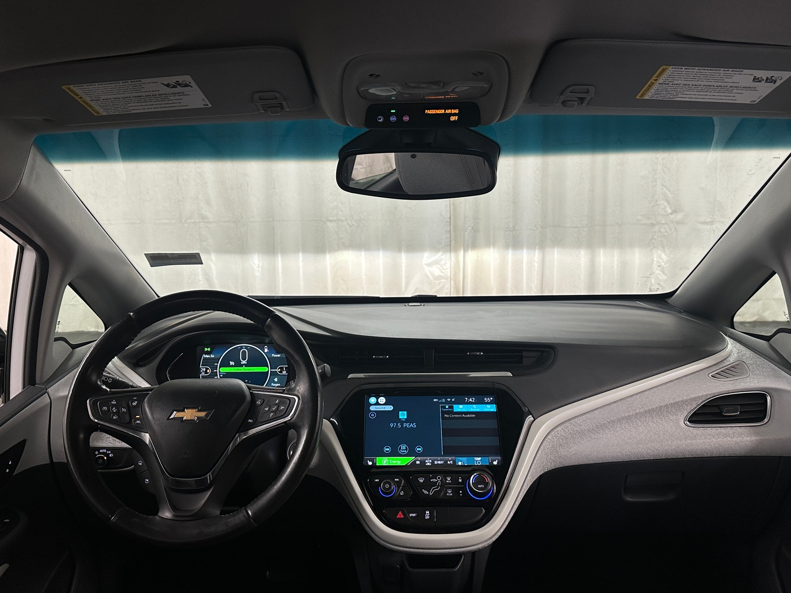 Thumbnail: 2020 Chevrolet Bolt EV - 3