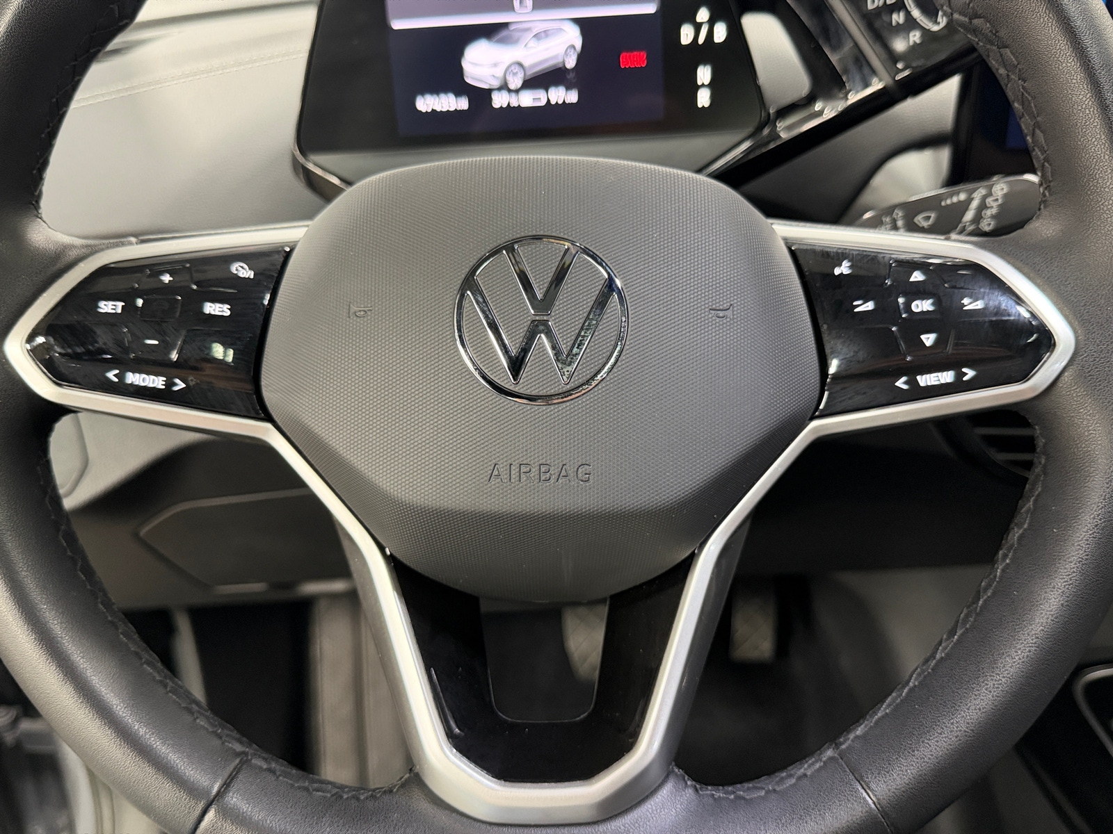 Thumbnail: 2023 Volkswagen ID.4 - 4