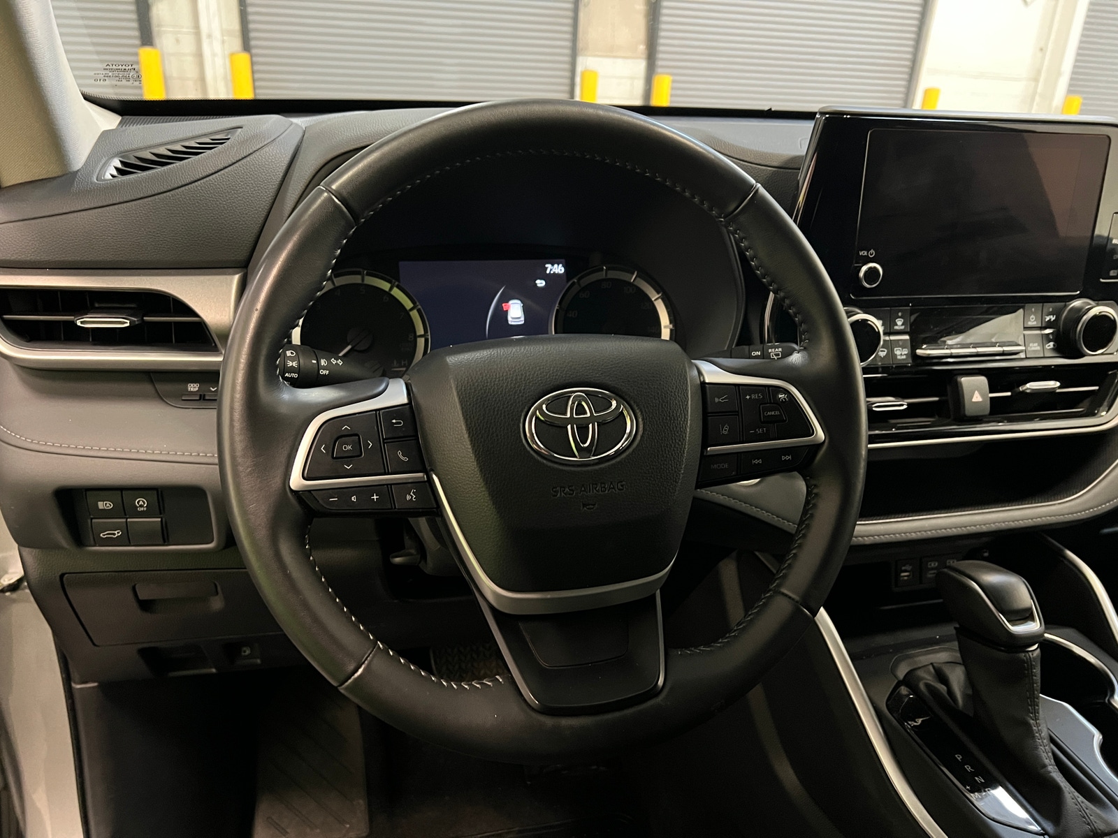 Thumbnail: 2025 Toyota Highlander - 5