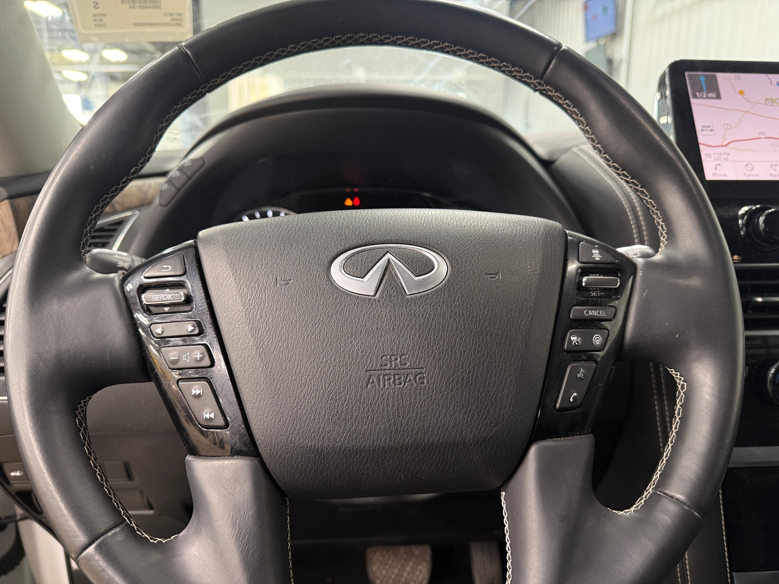 Thumbnail: 2022 INFINITI QX80 - 4