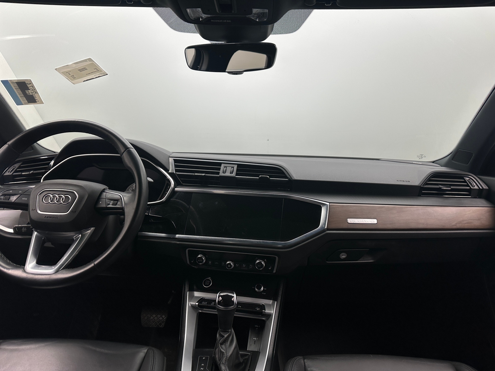 Thumbnail: 2022 Audi Q3 - 2