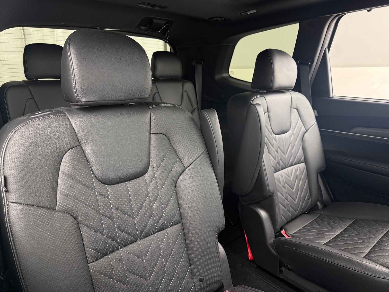 Thumbnail: 2023 Kia Telluride - 5