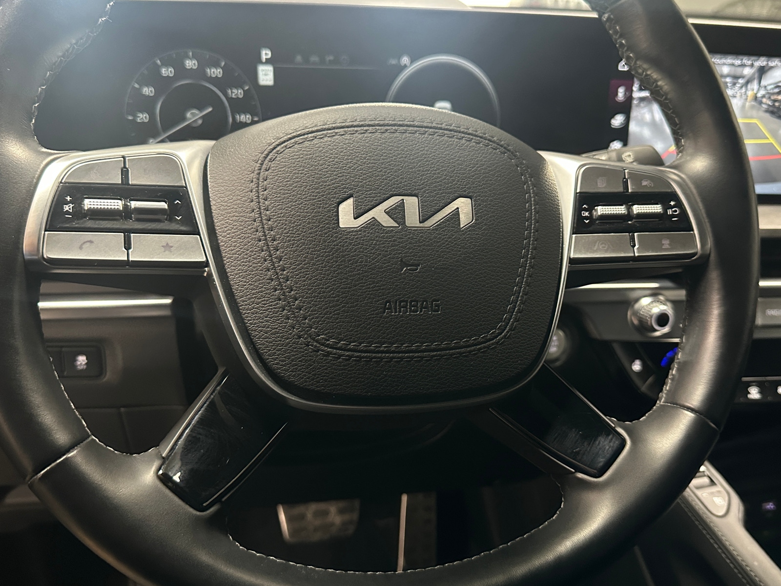 Thumbnail: 2023 Kia Telluride - 4