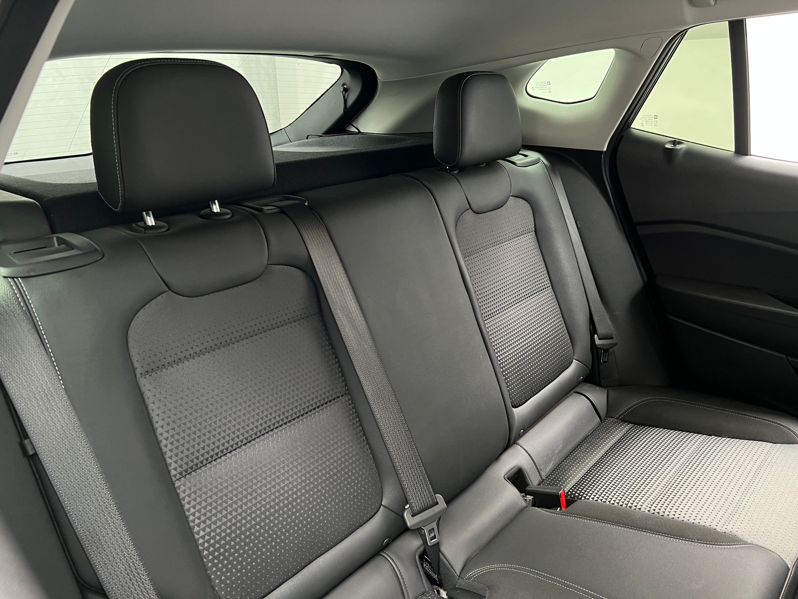 Thumbnail: 2025 Chevrolet Trax - 6