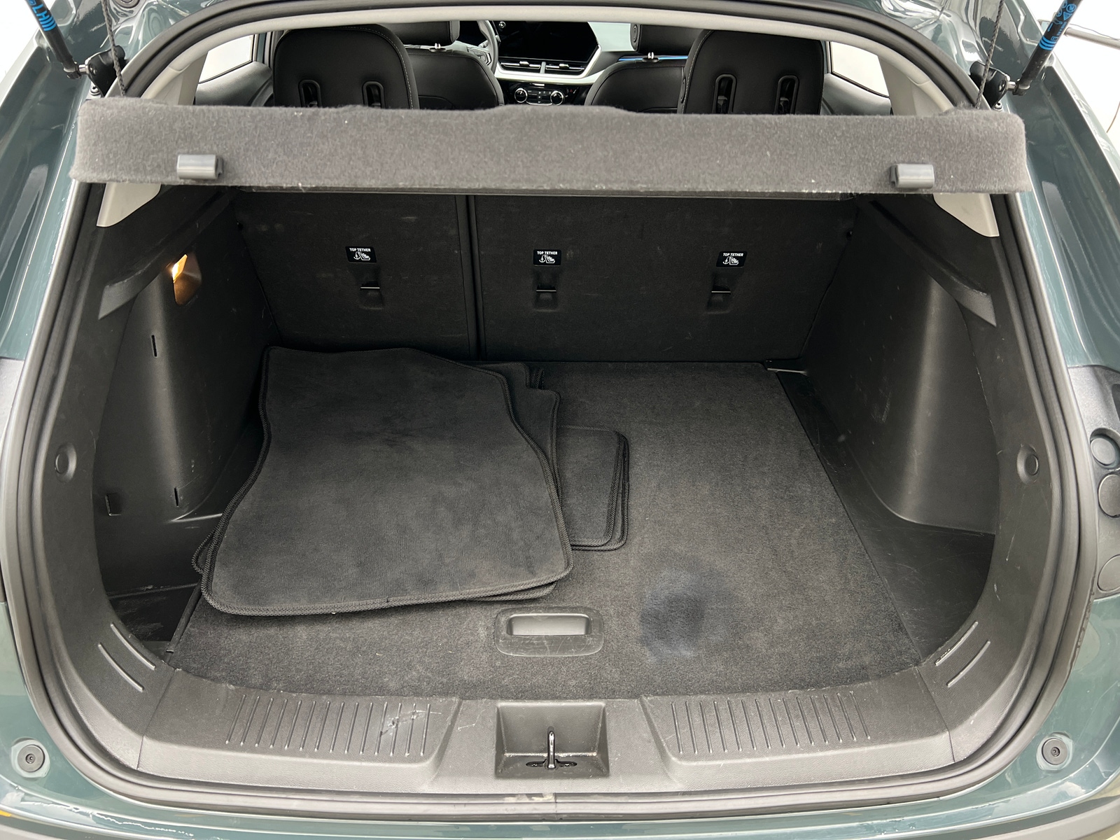 Thumbnail: 2025 Chevrolet Trax - 7