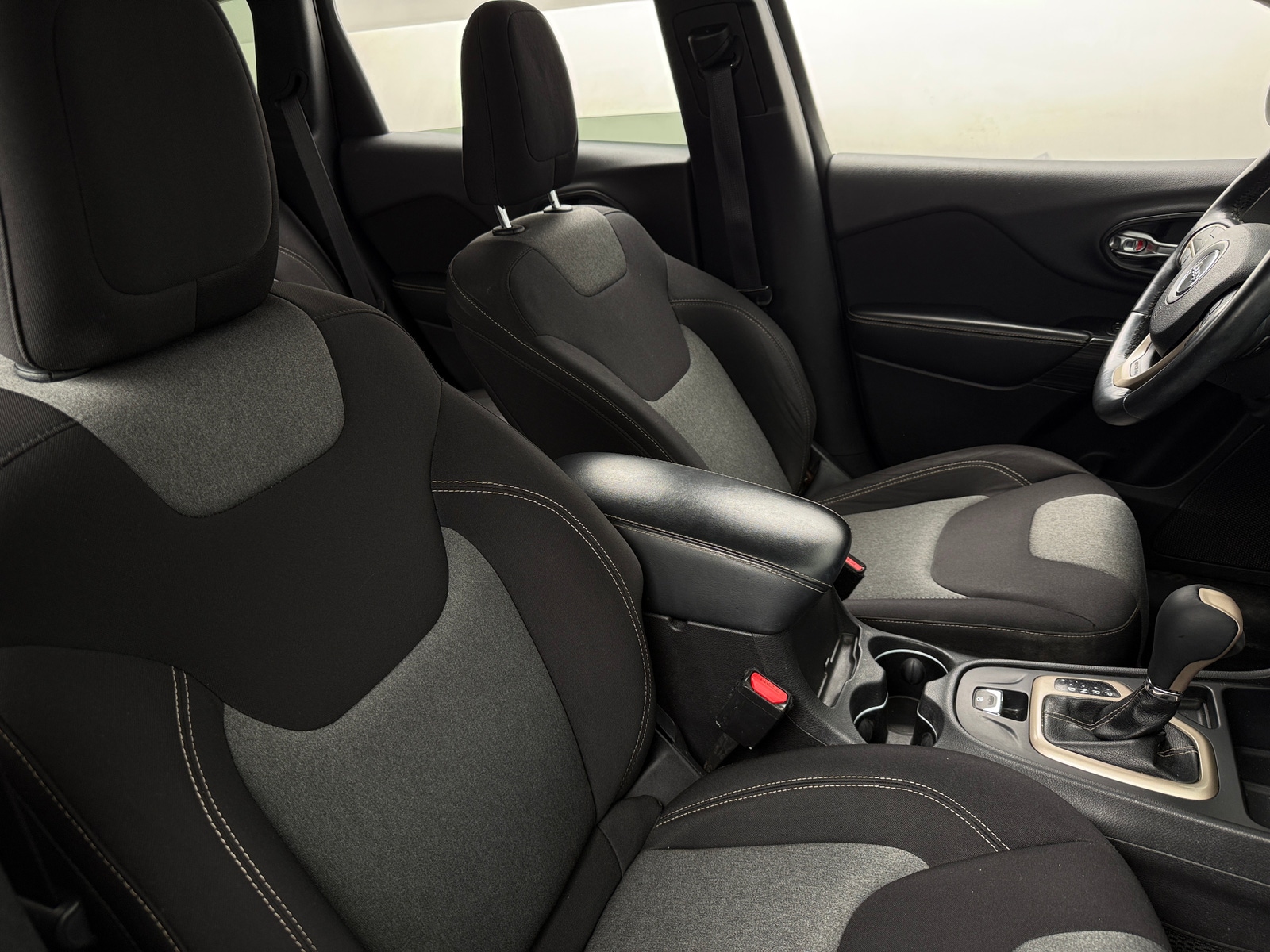 Thumbnail: 2014 Jeep Cherokee - 2