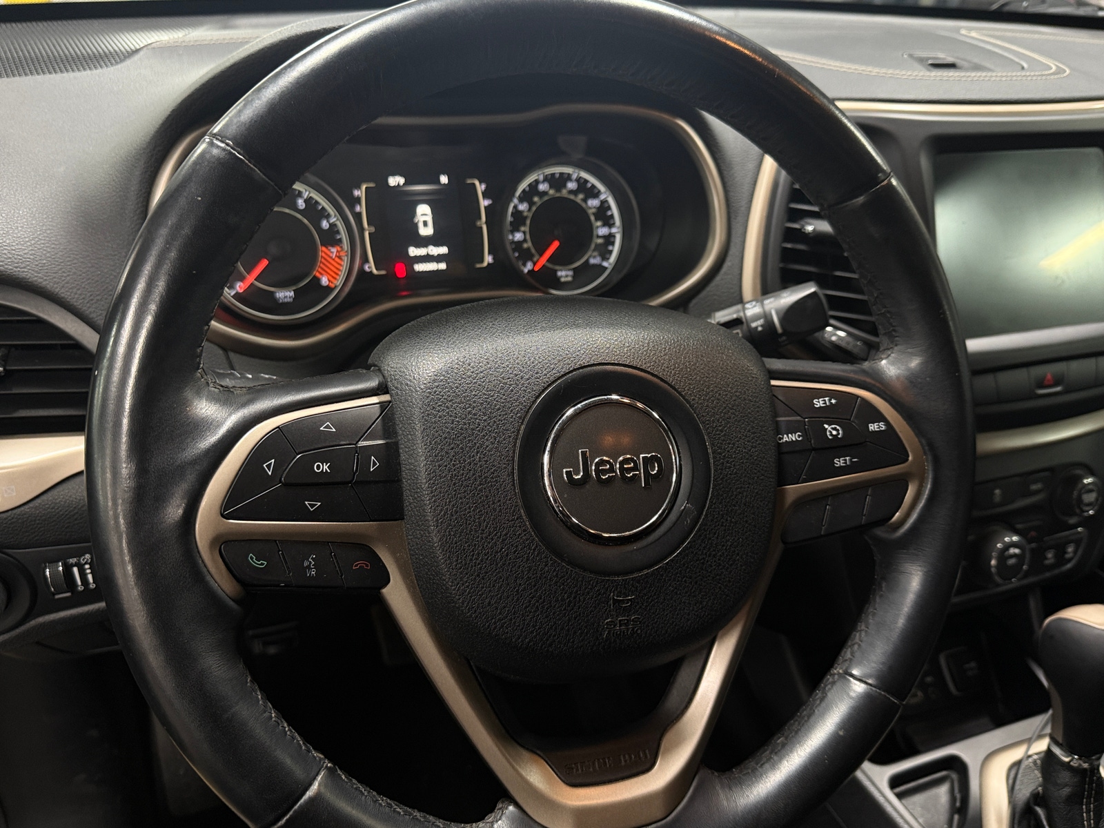 Thumbnail: 2014 Jeep Cherokee - 5