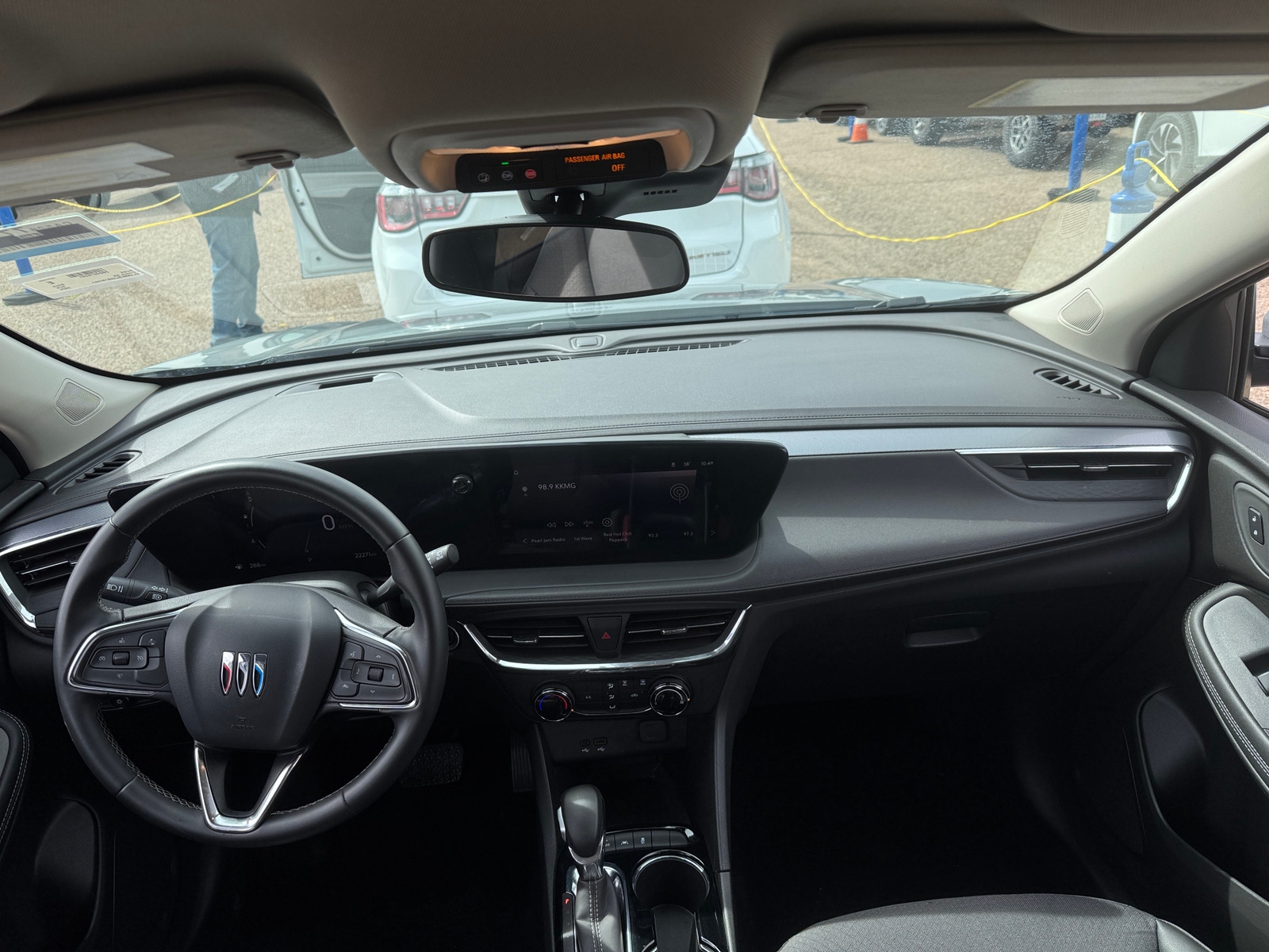 Thumbnail: 2025 Buick Encore GX - 3