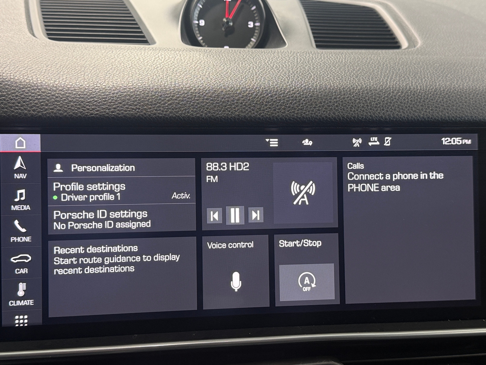 Thumbnail: 2020 Porsche Cayenne - 2