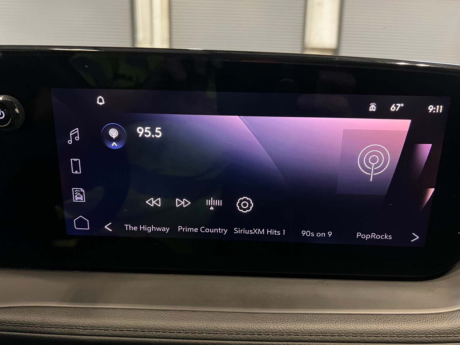 Thumbnail: 2025 Buick Encore GX - 4