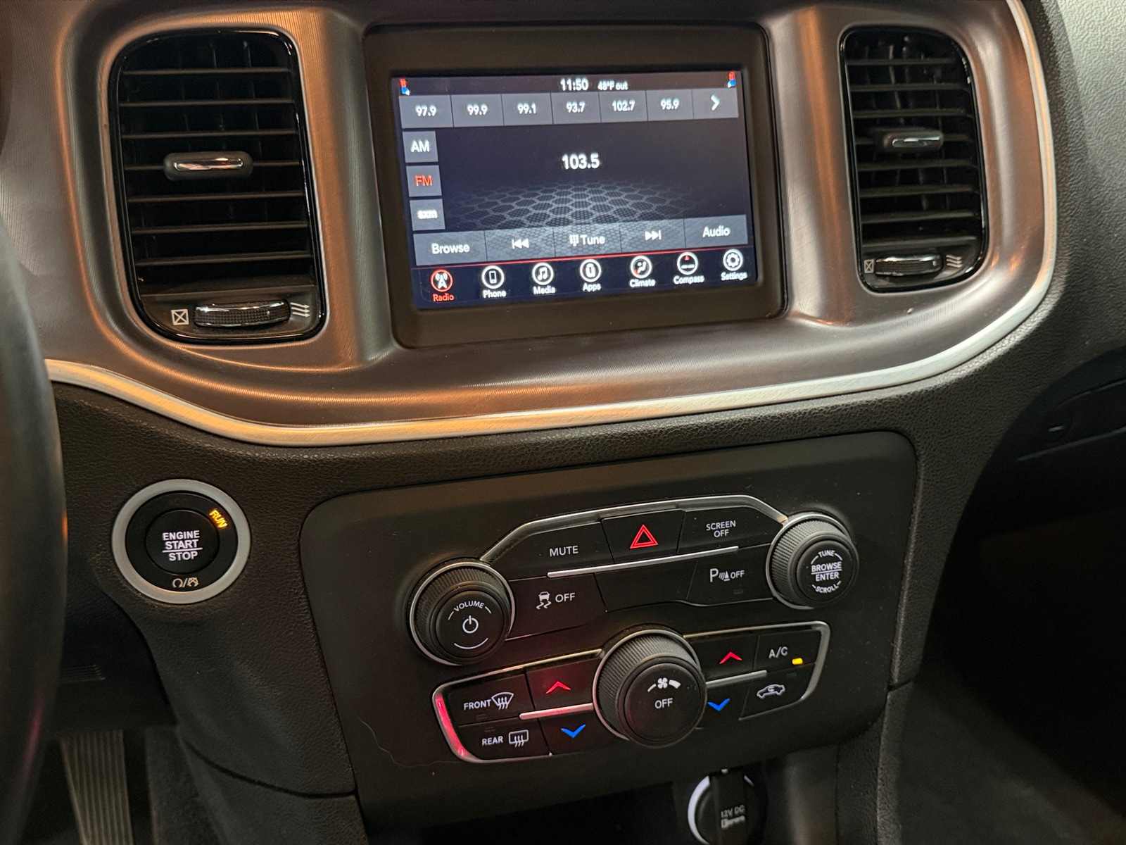 Thumbnail: 2022 Dodge Charger - 4