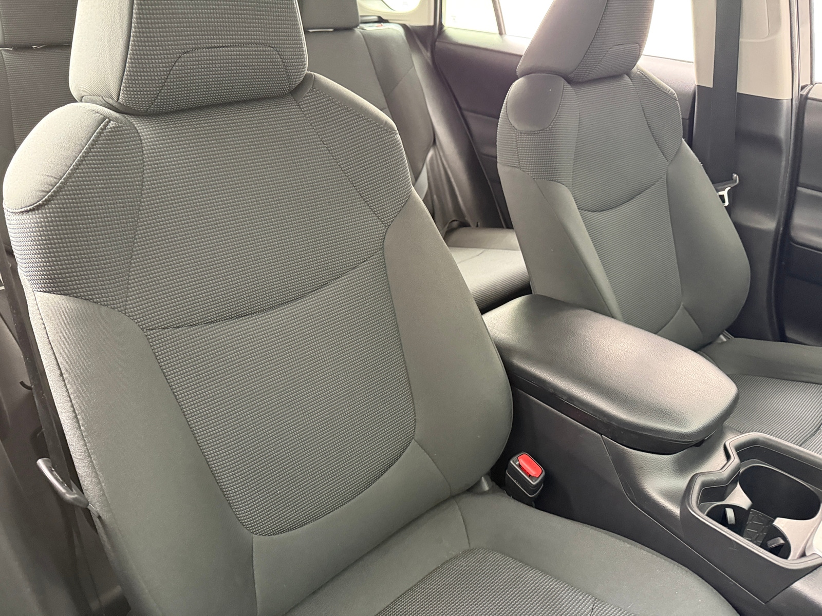 Thumbnail: 2021 Toyota RAV4 - 2