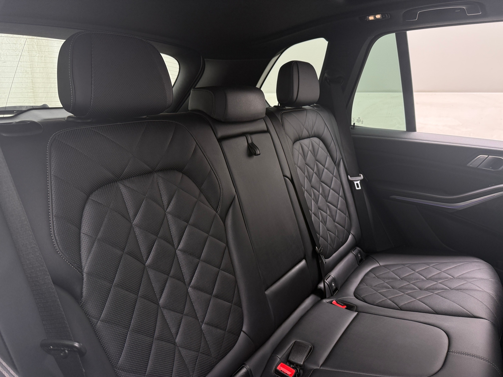 Thumbnail: 2023 BMW X5 - 5