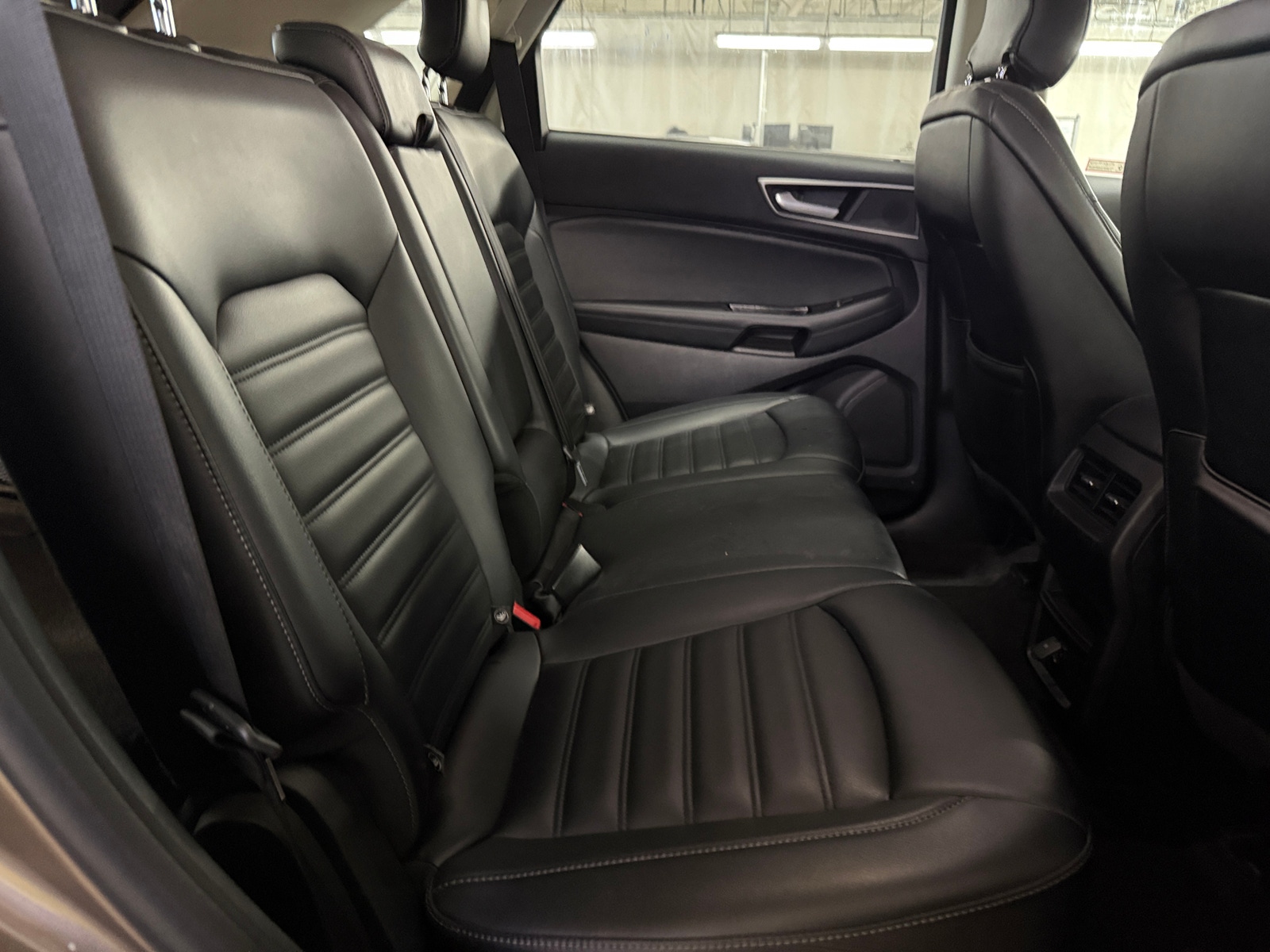 Thumbnail: 2019 Ford Edge - 6