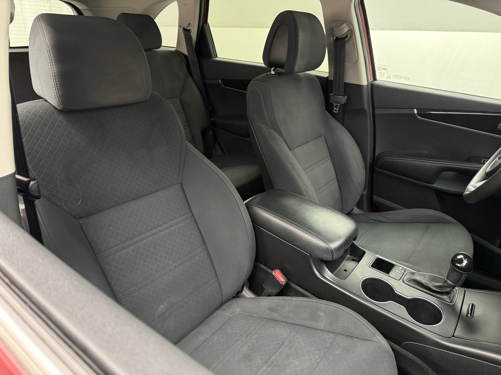 Thumbnail: 2016 Kia Sorento - 2