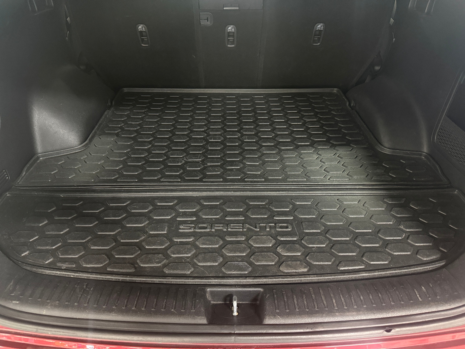 Thumbnail: 2016 Kia Sorento - 7