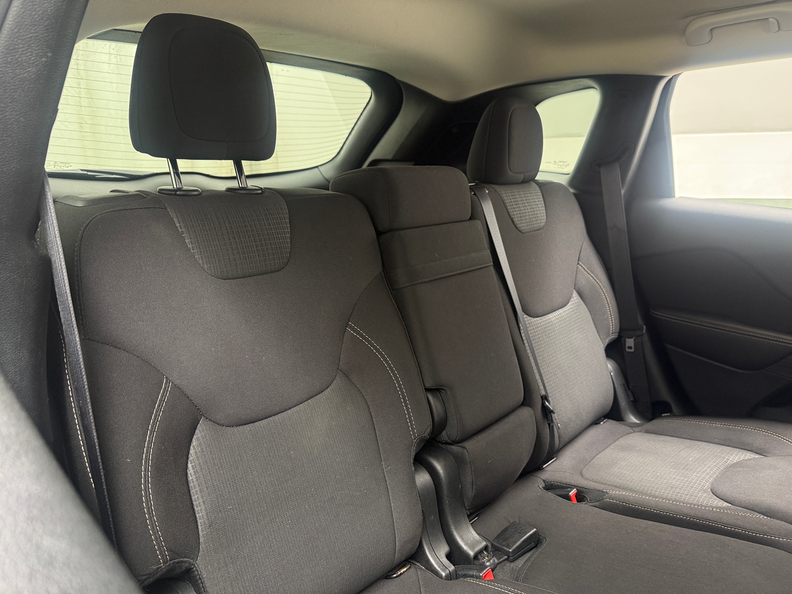 Thumbnail: 2016 Jeep Cherokee - 6