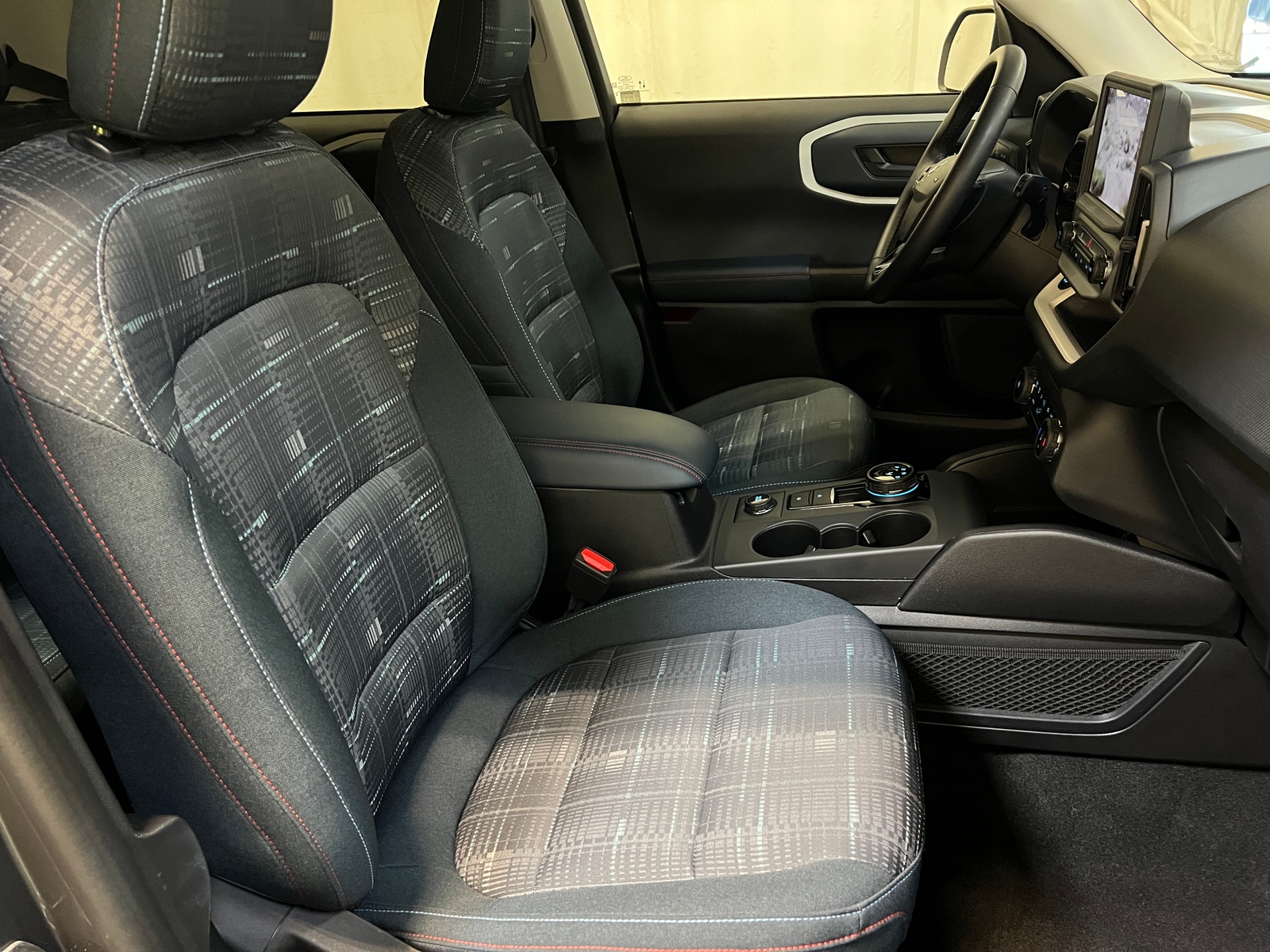 Thumbnail: 2024 Ford Bronco Sport - 2