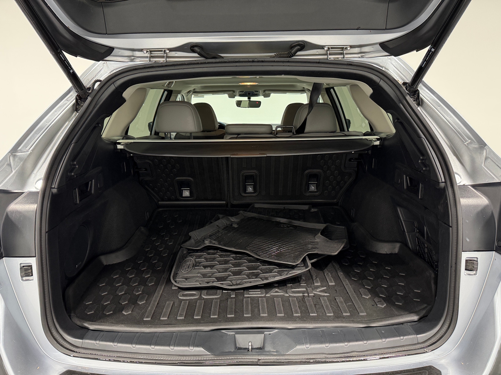 Thumbnail: 2022 Subaru Outback - 6