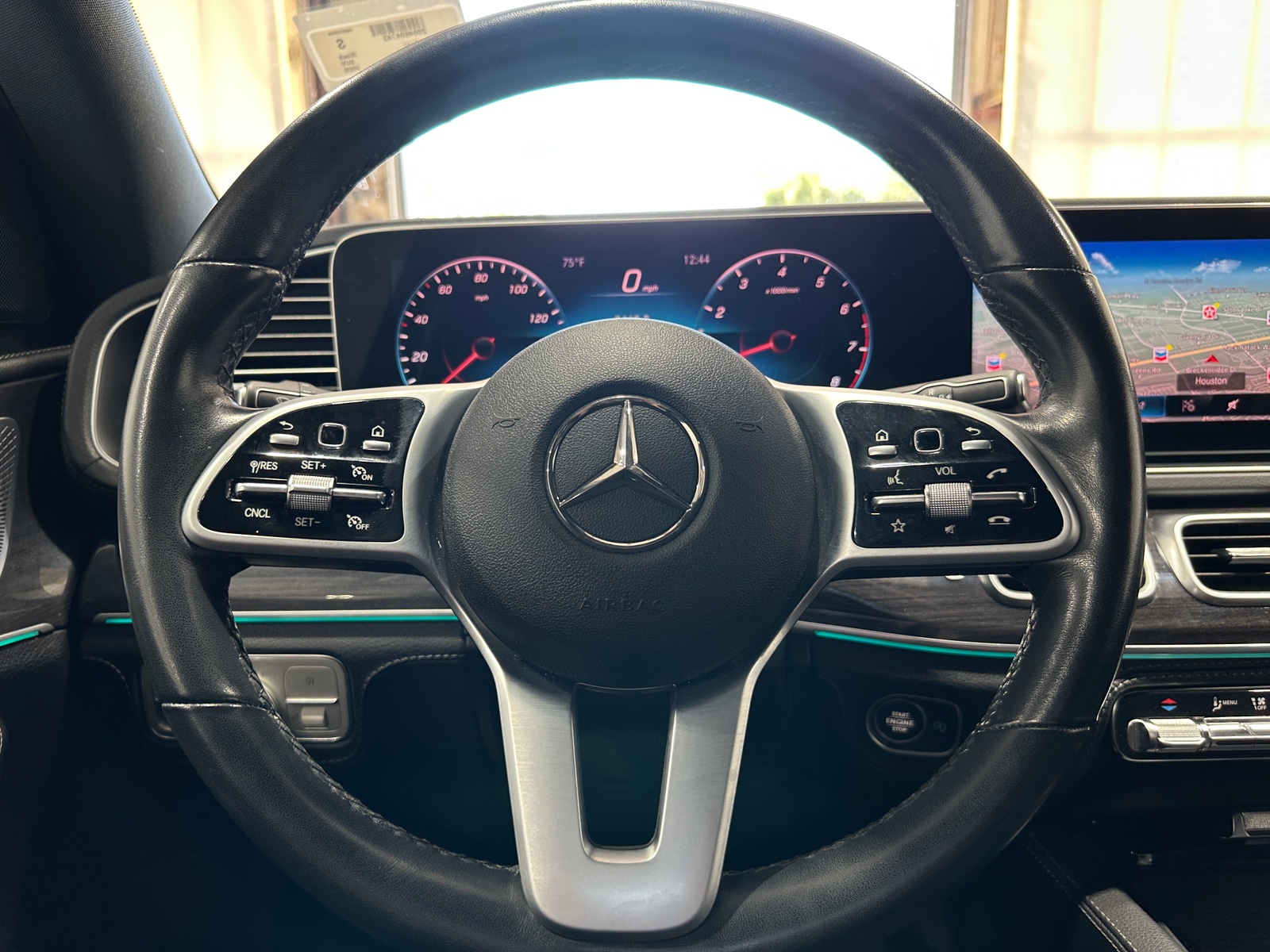 Thumbnail: 2020 Mercedes-Benz GLE - 4