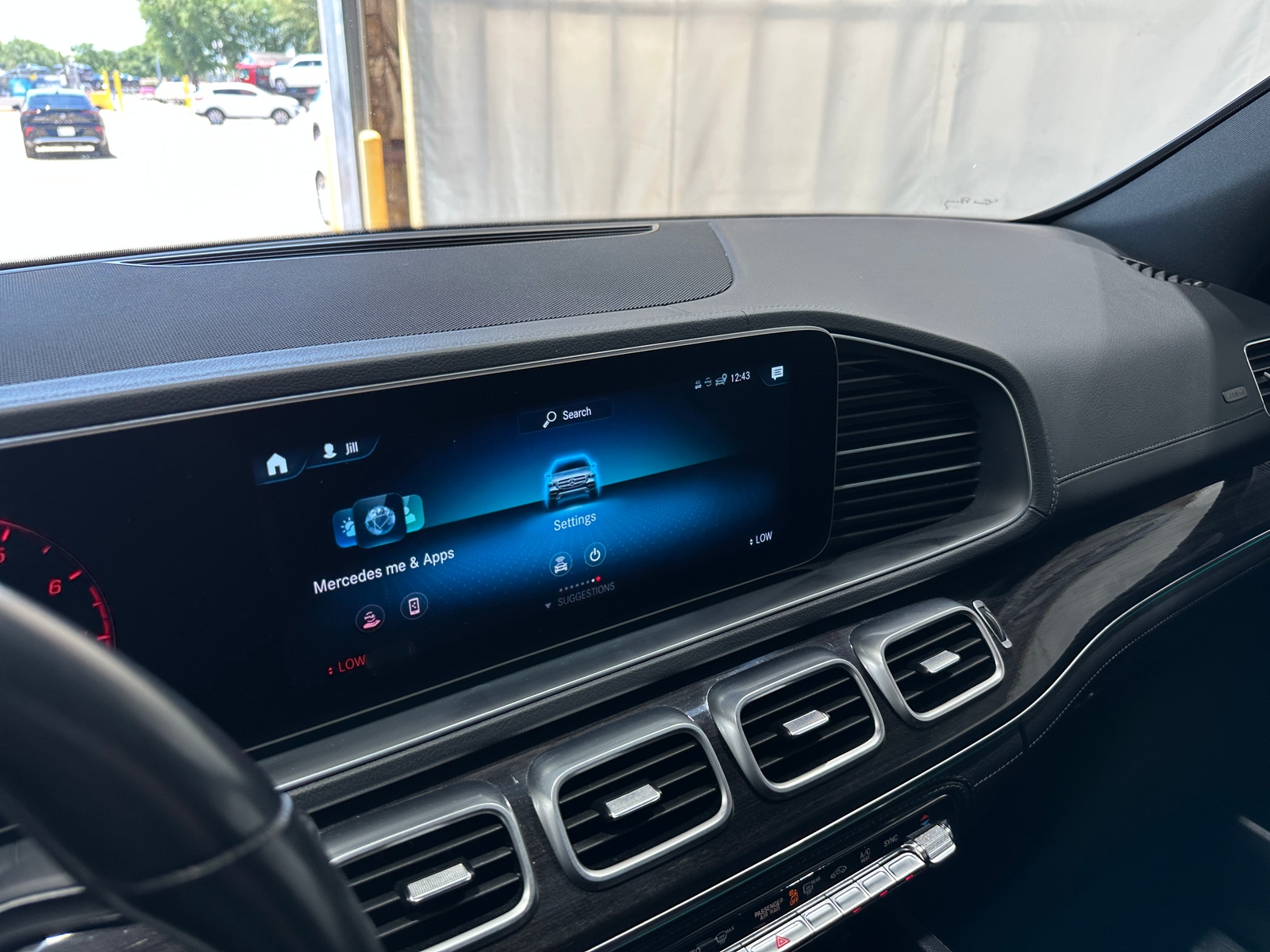 Thumbnail: 2020 Mercedes-Benz GLE - 3