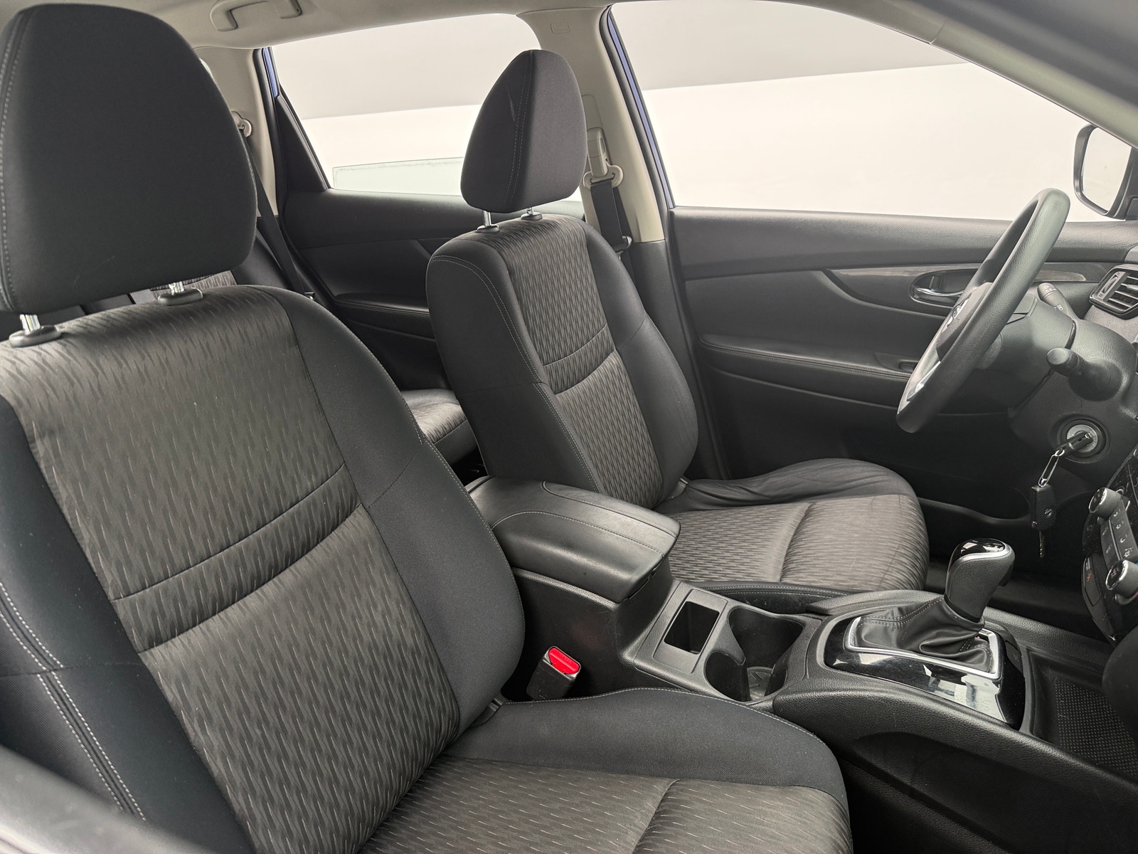 Thumbnail: 2017 Nissan Rogue - 2