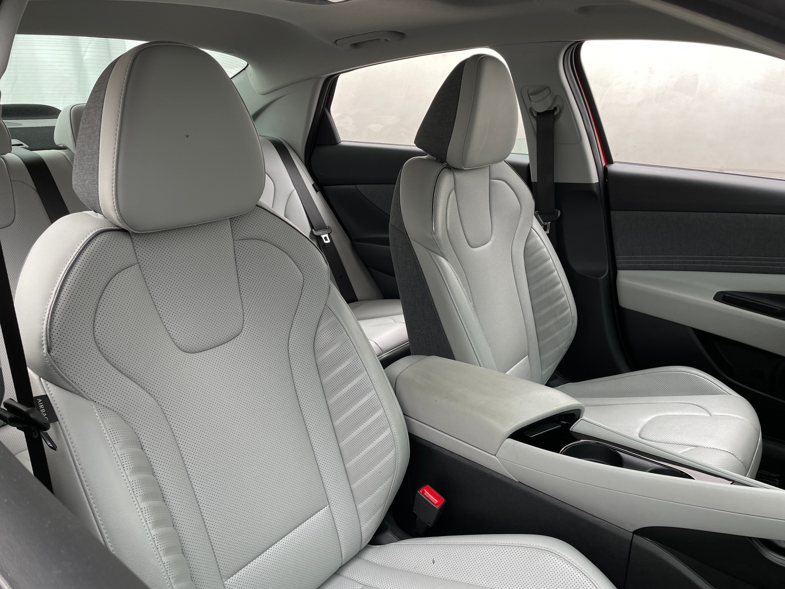 Thumbnail: 2025 Hyundai Elantra - 2